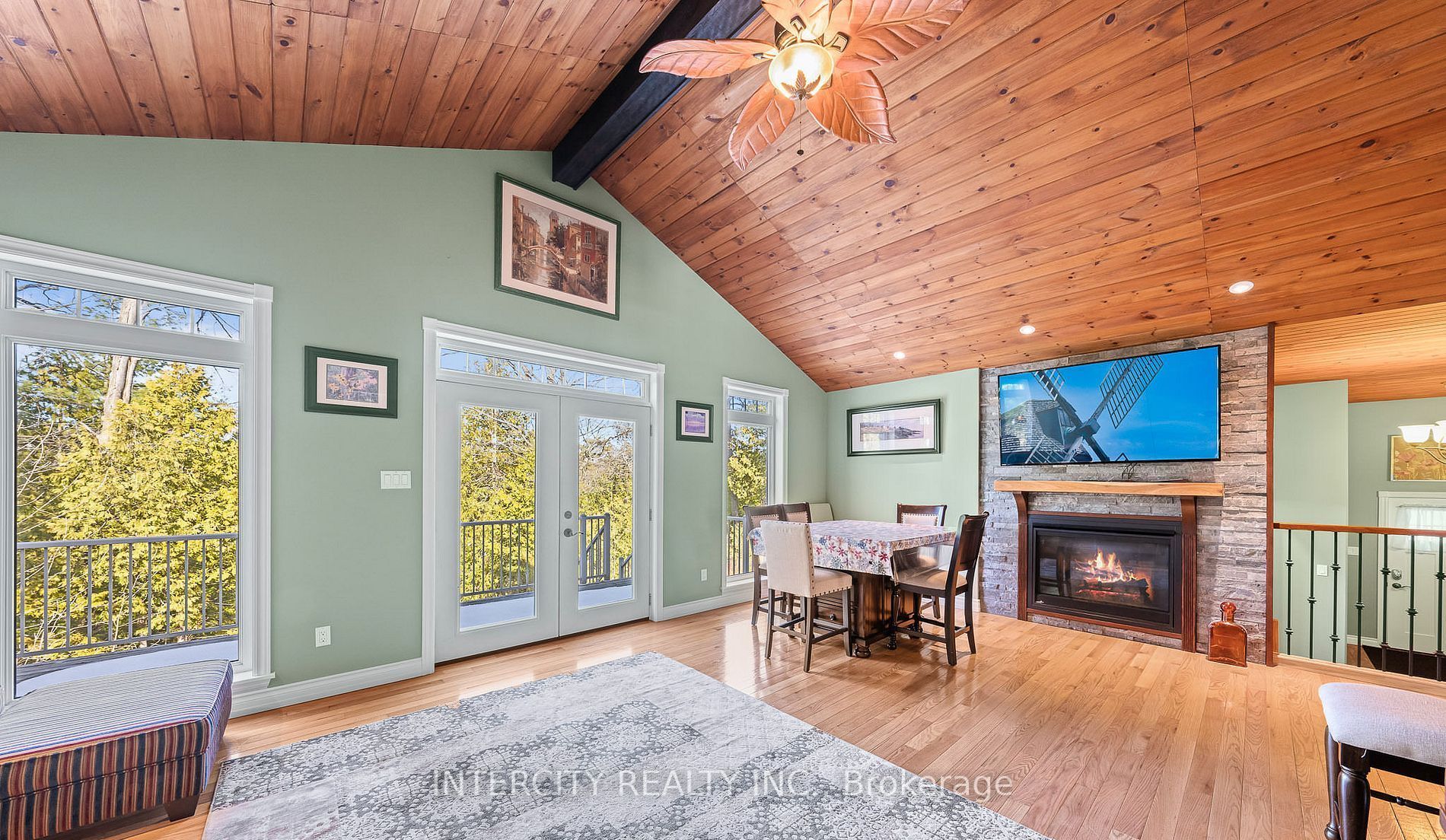 229 Sunnidale Road