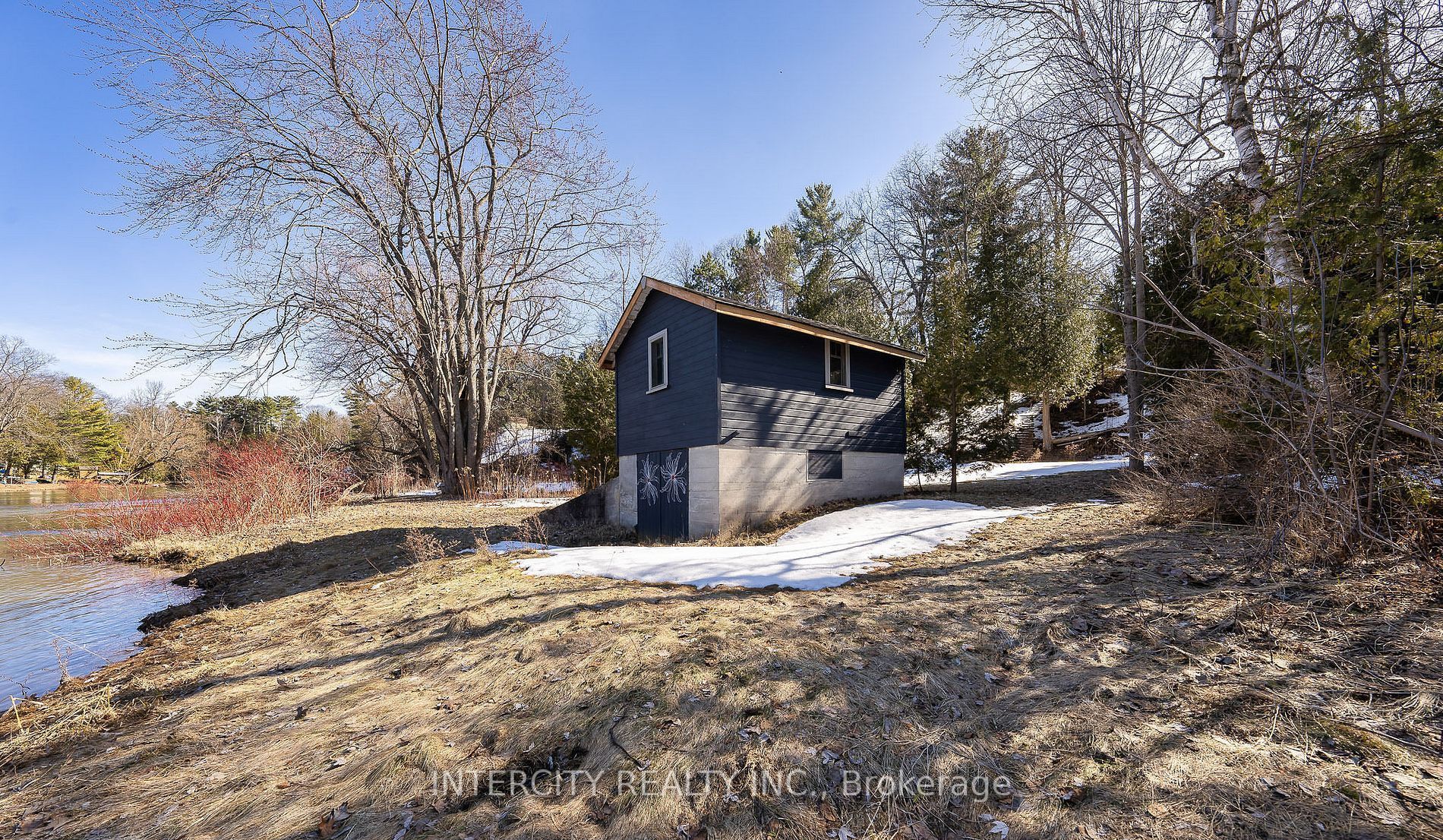 229 Sunnidale Road