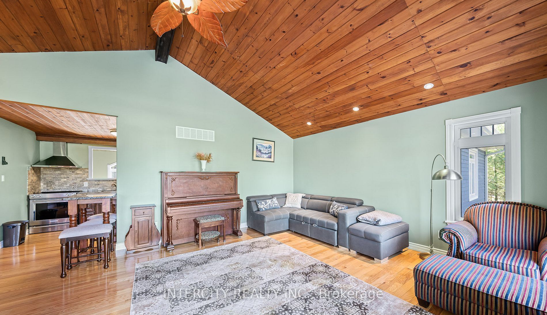 229 Sunnidale Road
