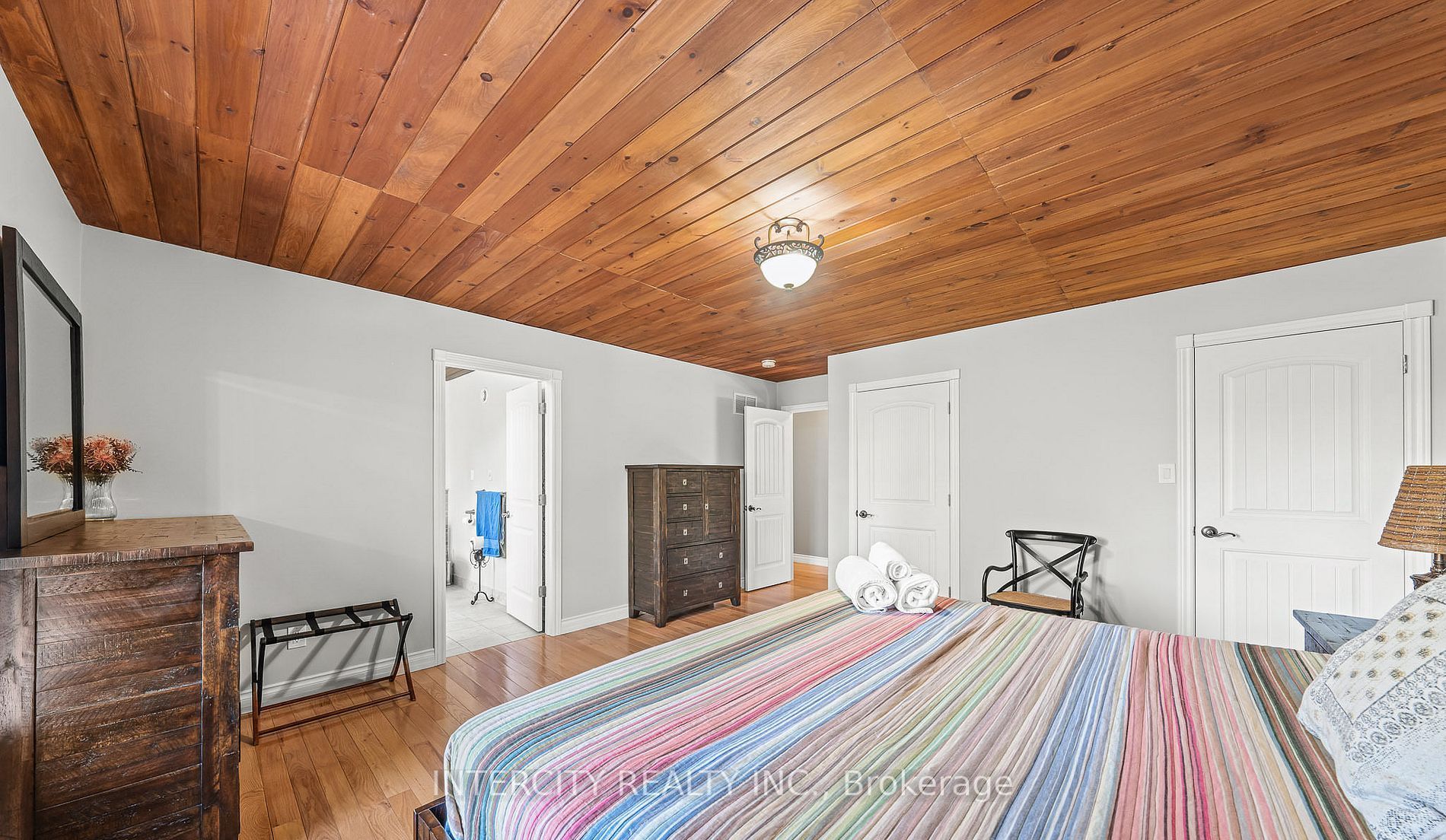 229 Sunnidale Road