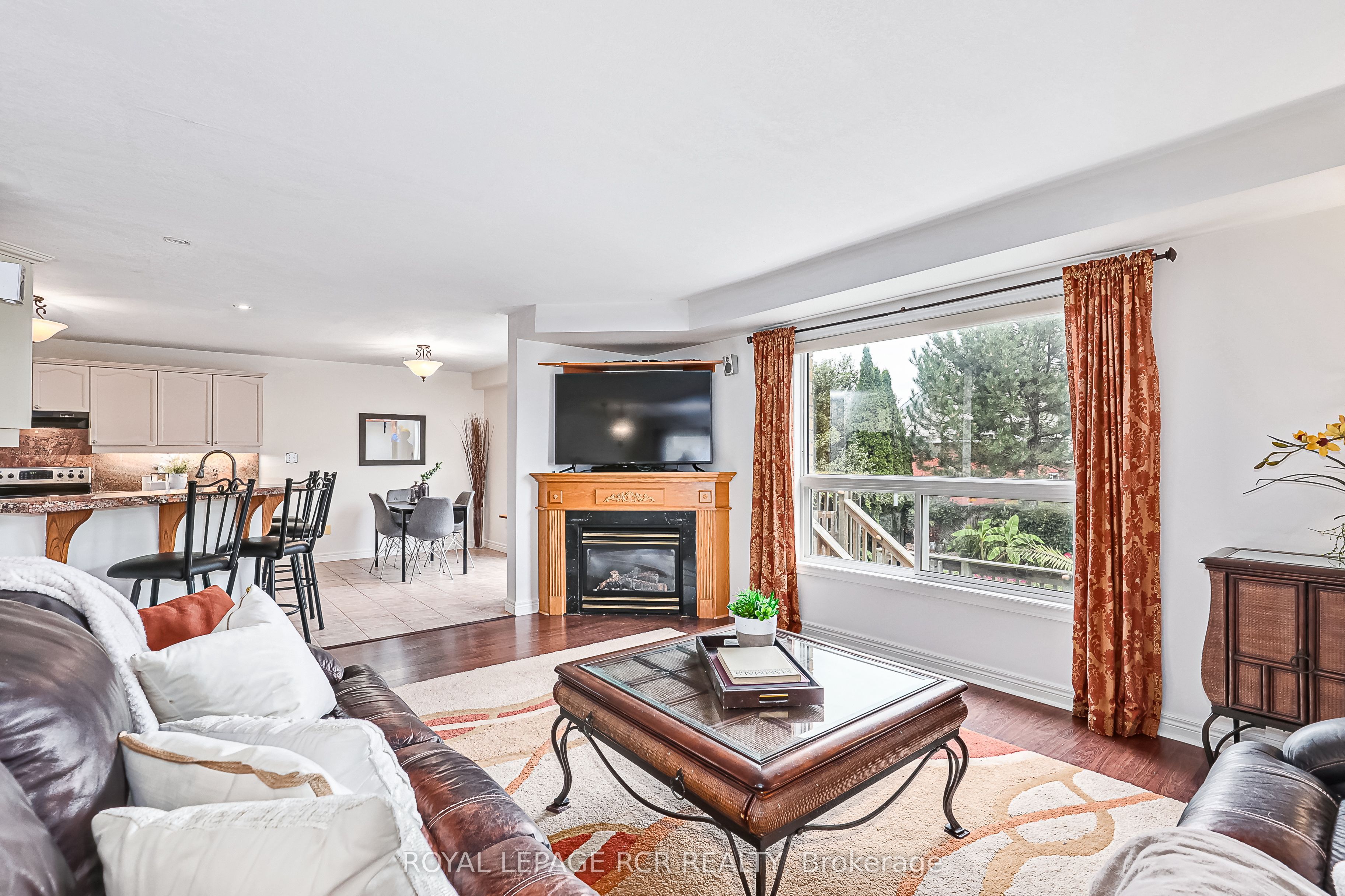 23 Marina Crescent