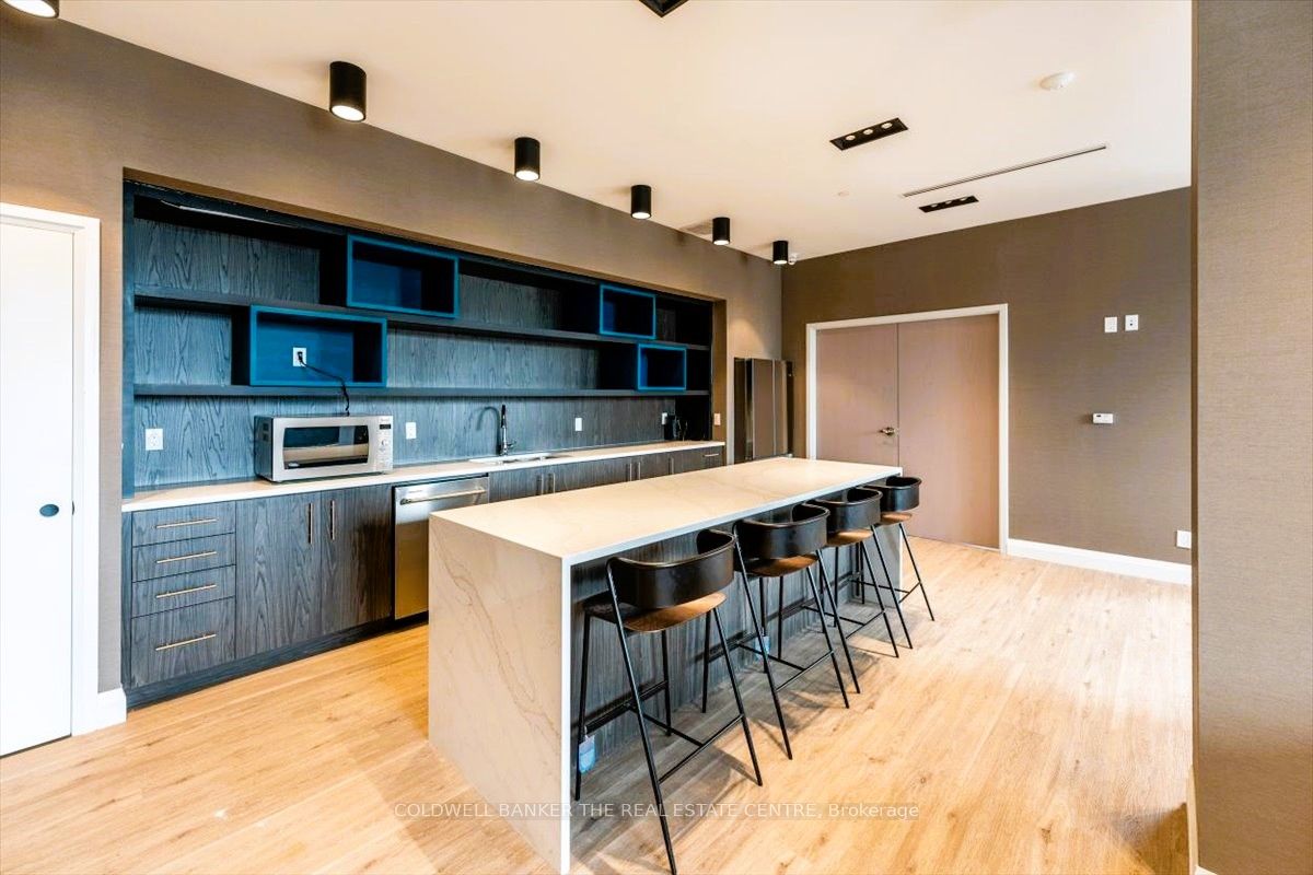 58 Lakeside Terrace, #317