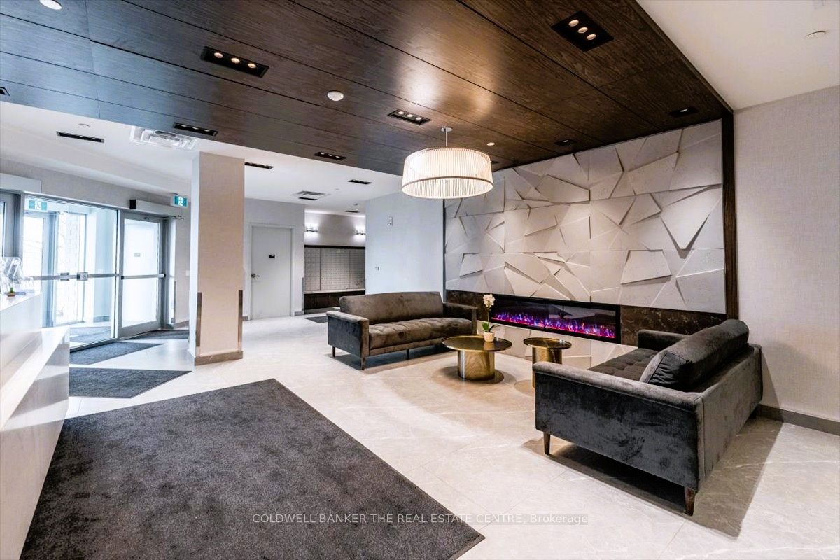 58 Lakeside Terrace, #317