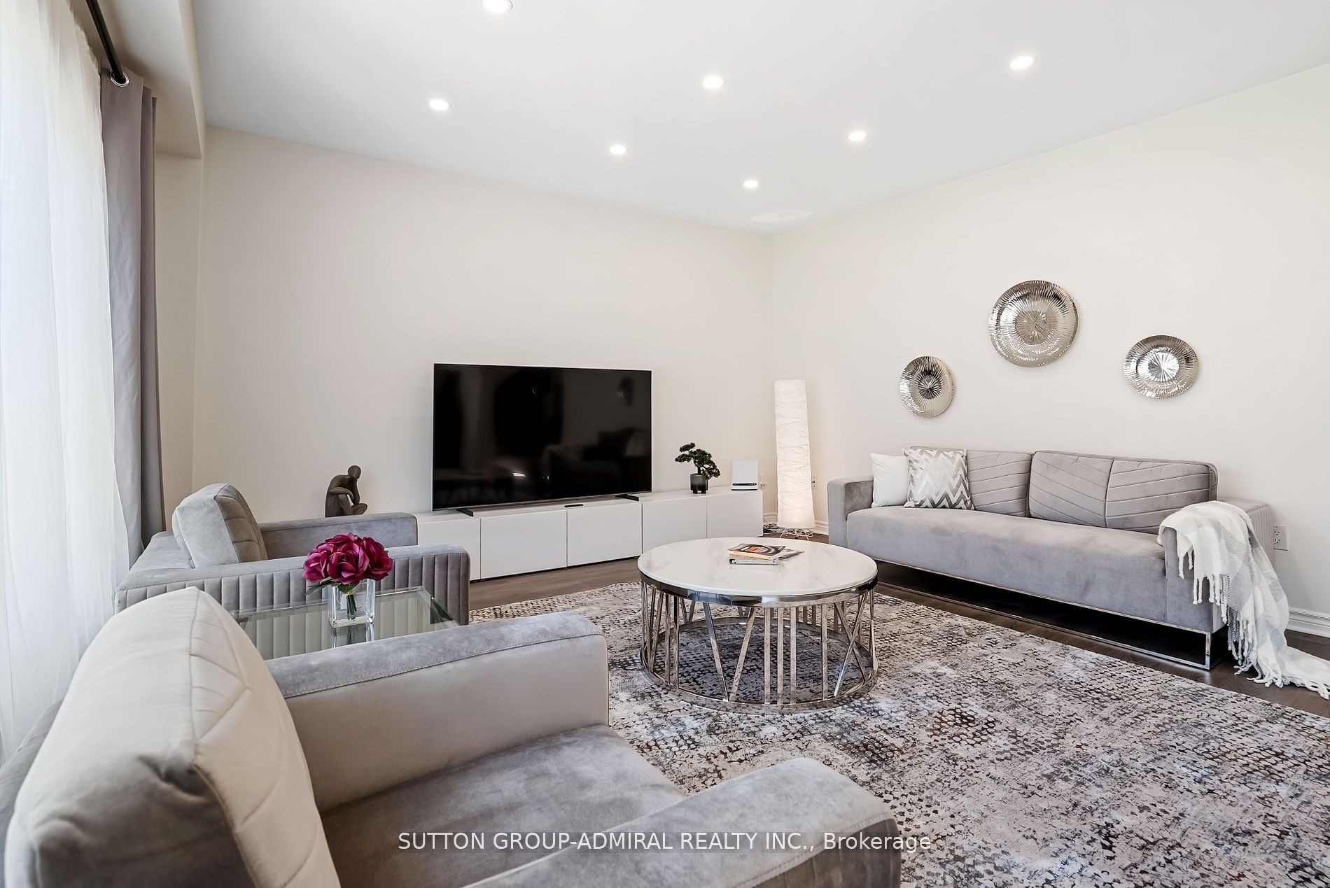 19 Bobolink Drive