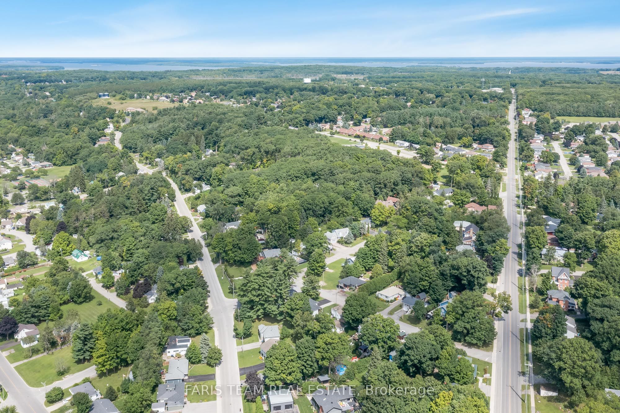 10 Clarence Avenue