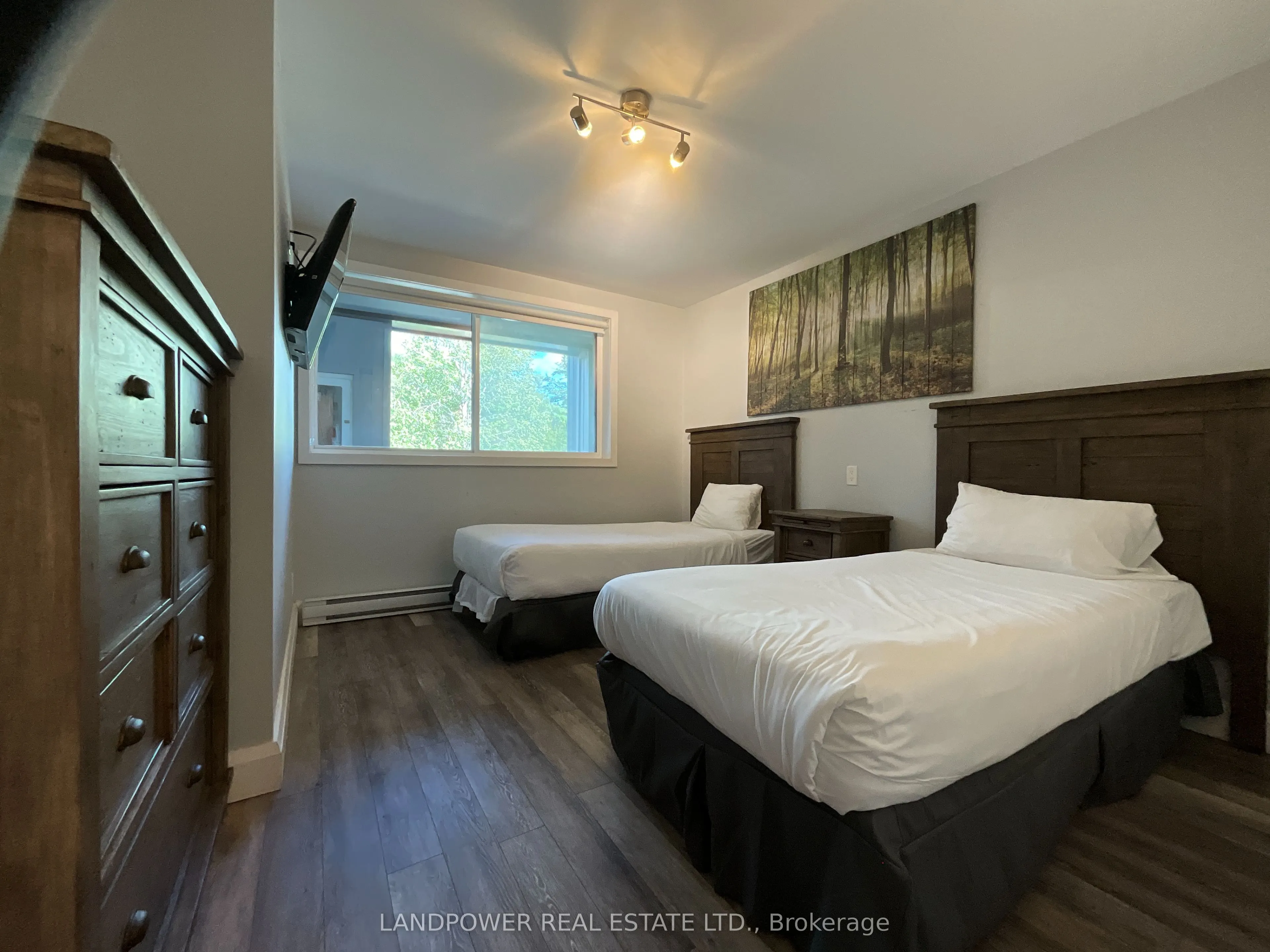 80 Horseshoe Boulevard #403