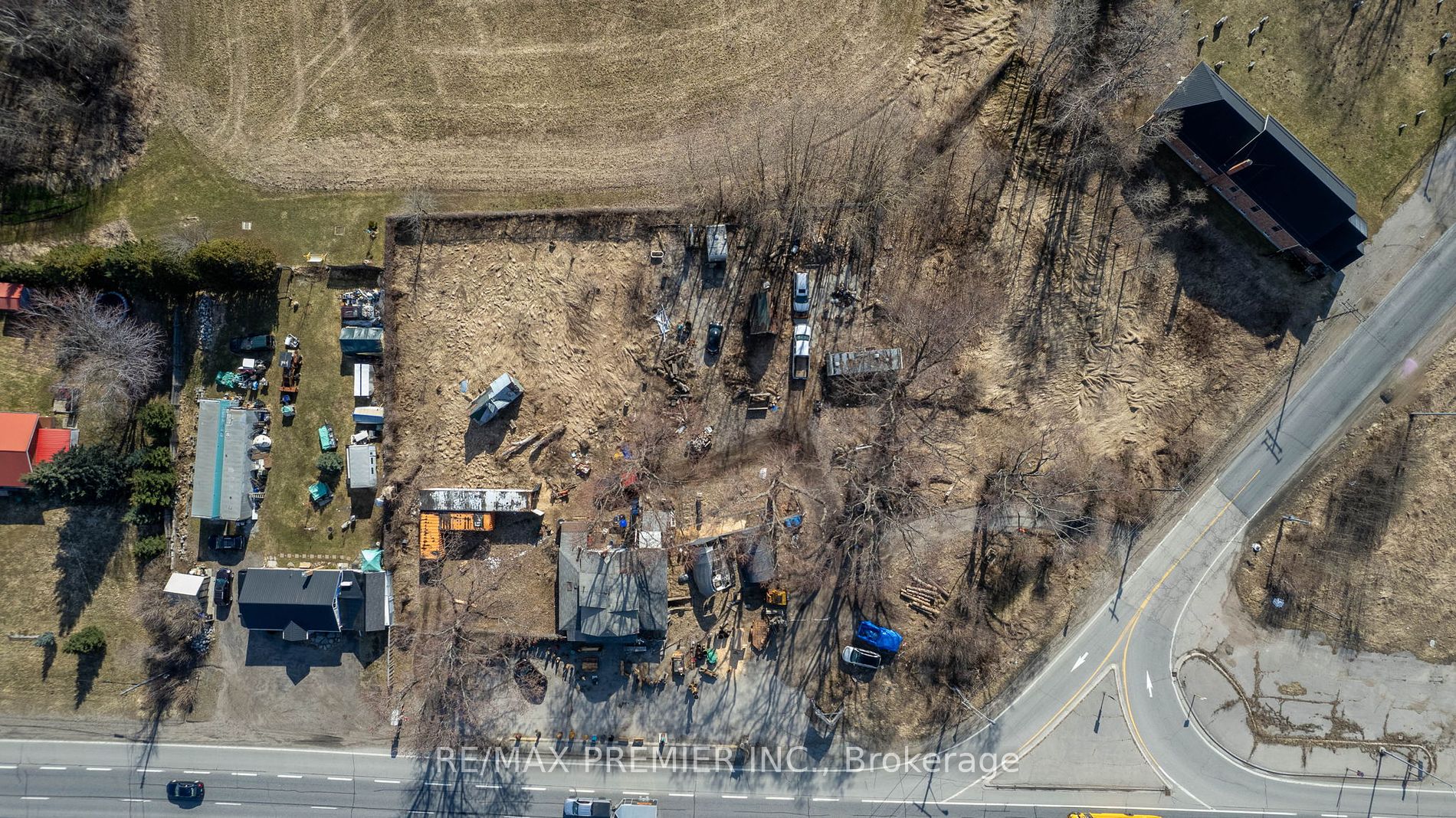 8665 Hwy 11