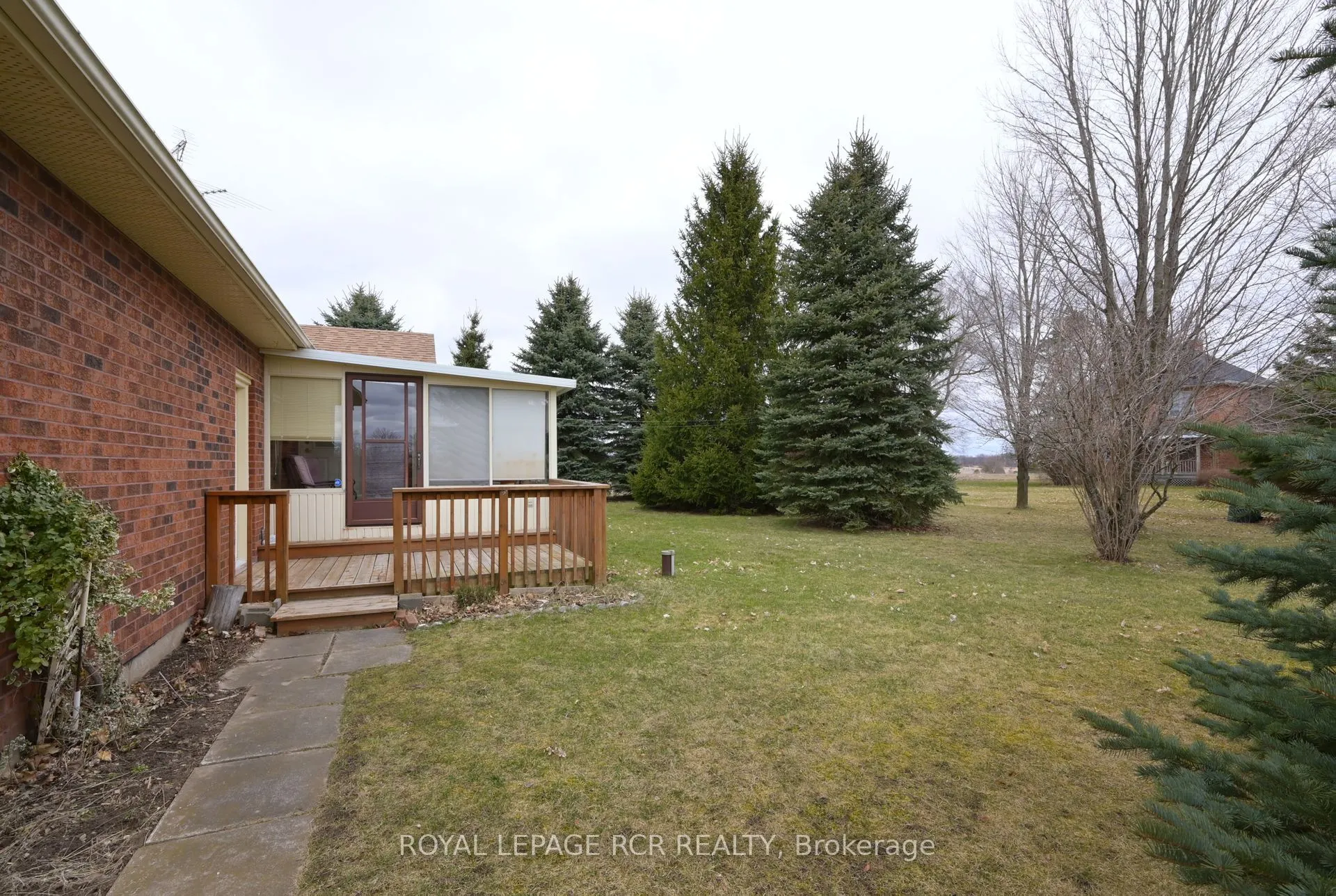 245 Penetanguishene Road N