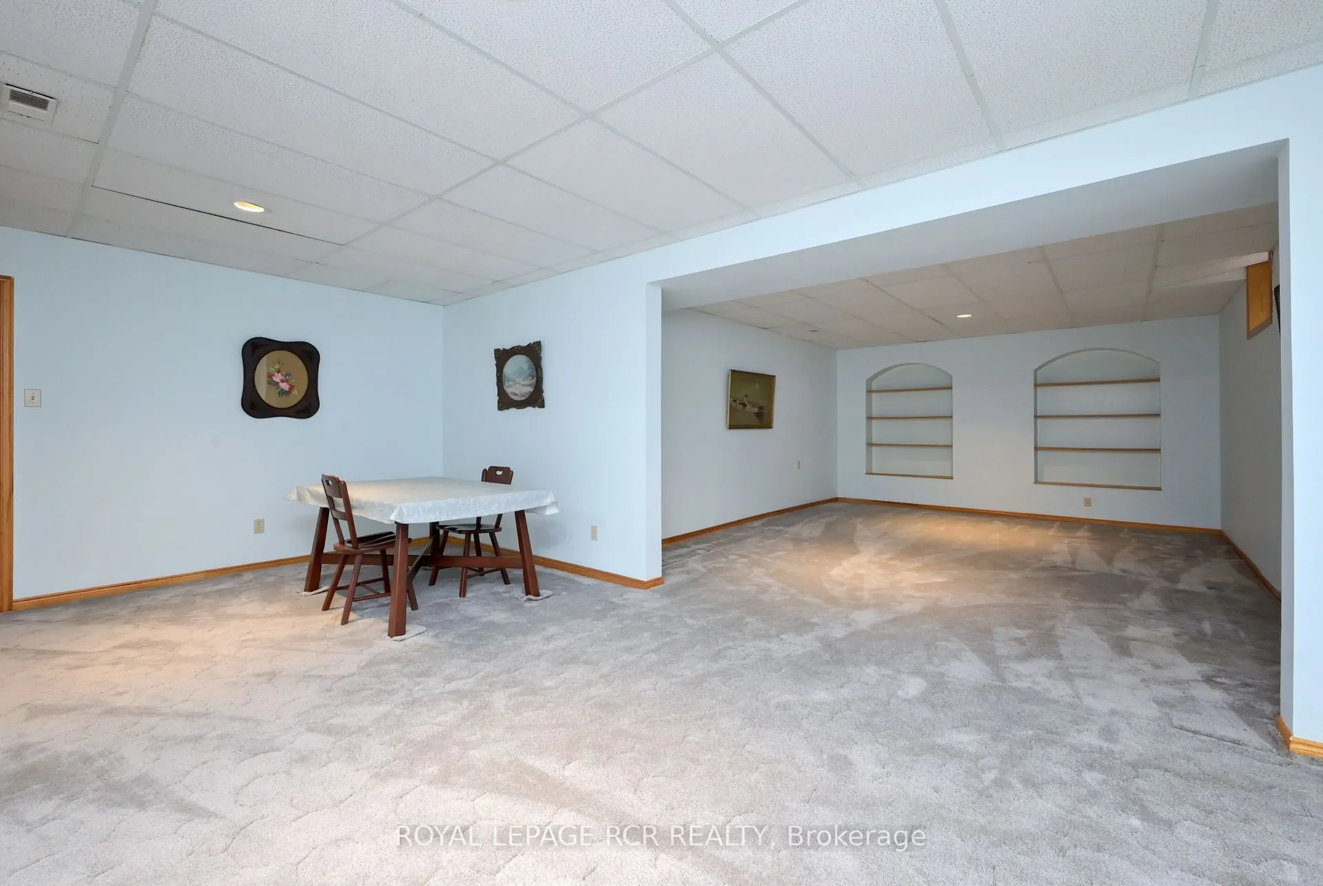 245 Penetanguishene Road N
