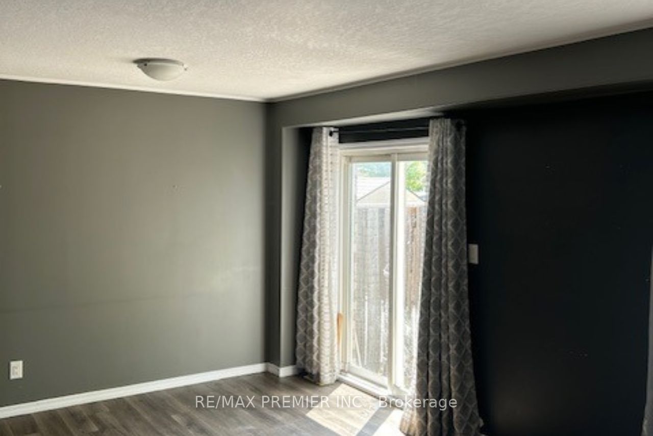 75 Prince William Way #6