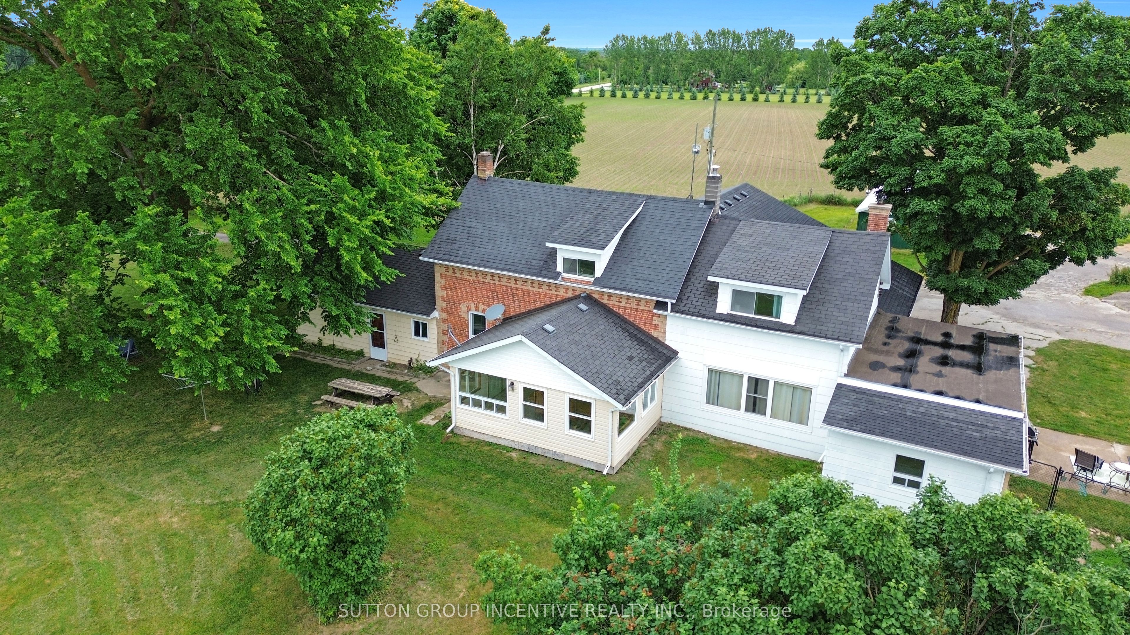 6511 21/22 Nottawasaga Side Road