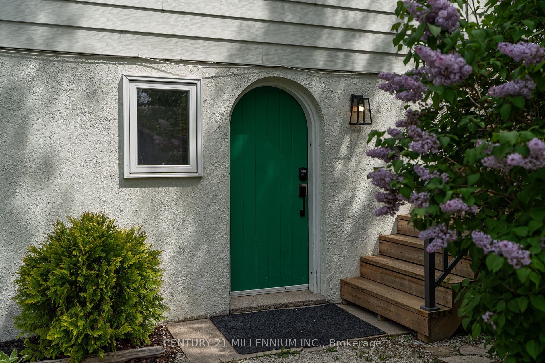 16 William Avenue
