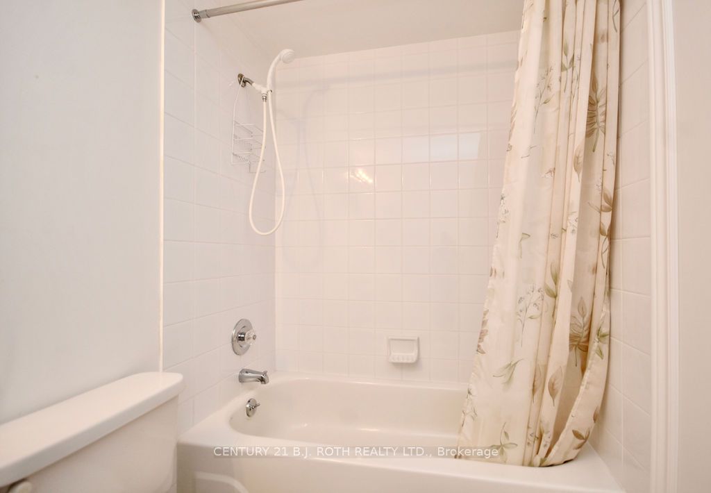 16 Raglan Street, #304