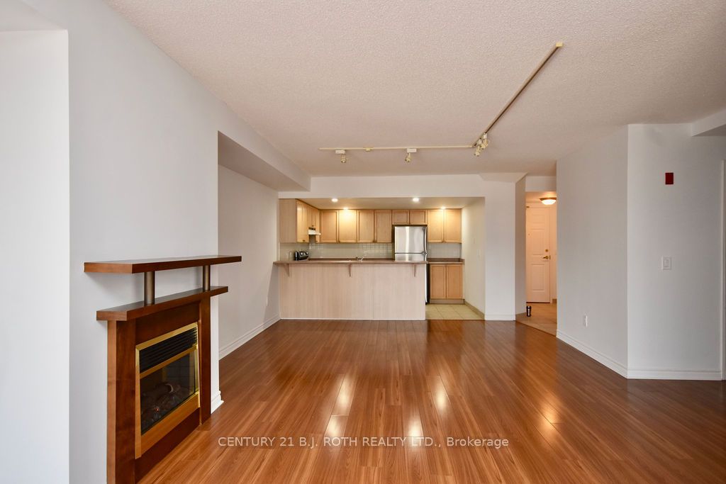 16 Raglan Street, #304