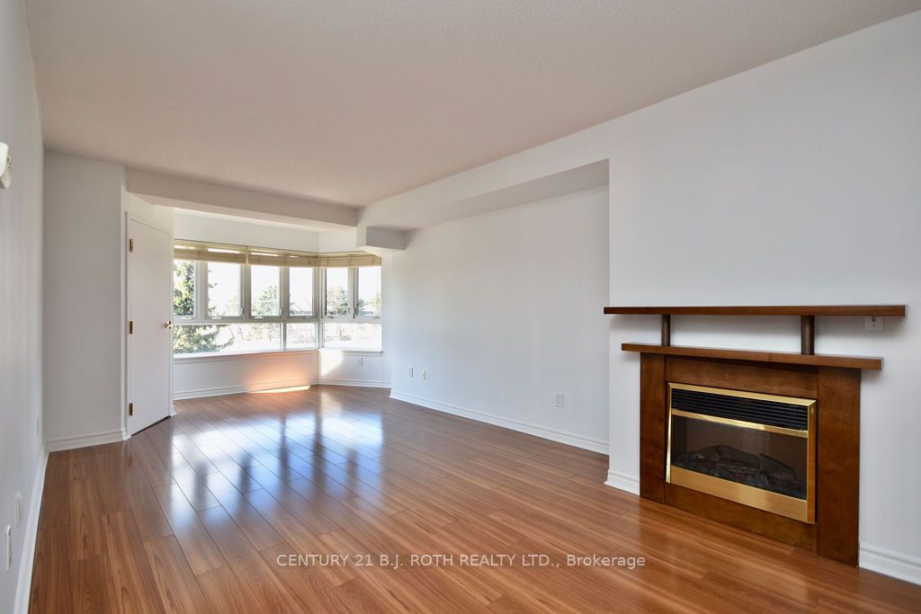 16 Raglan Street, #304