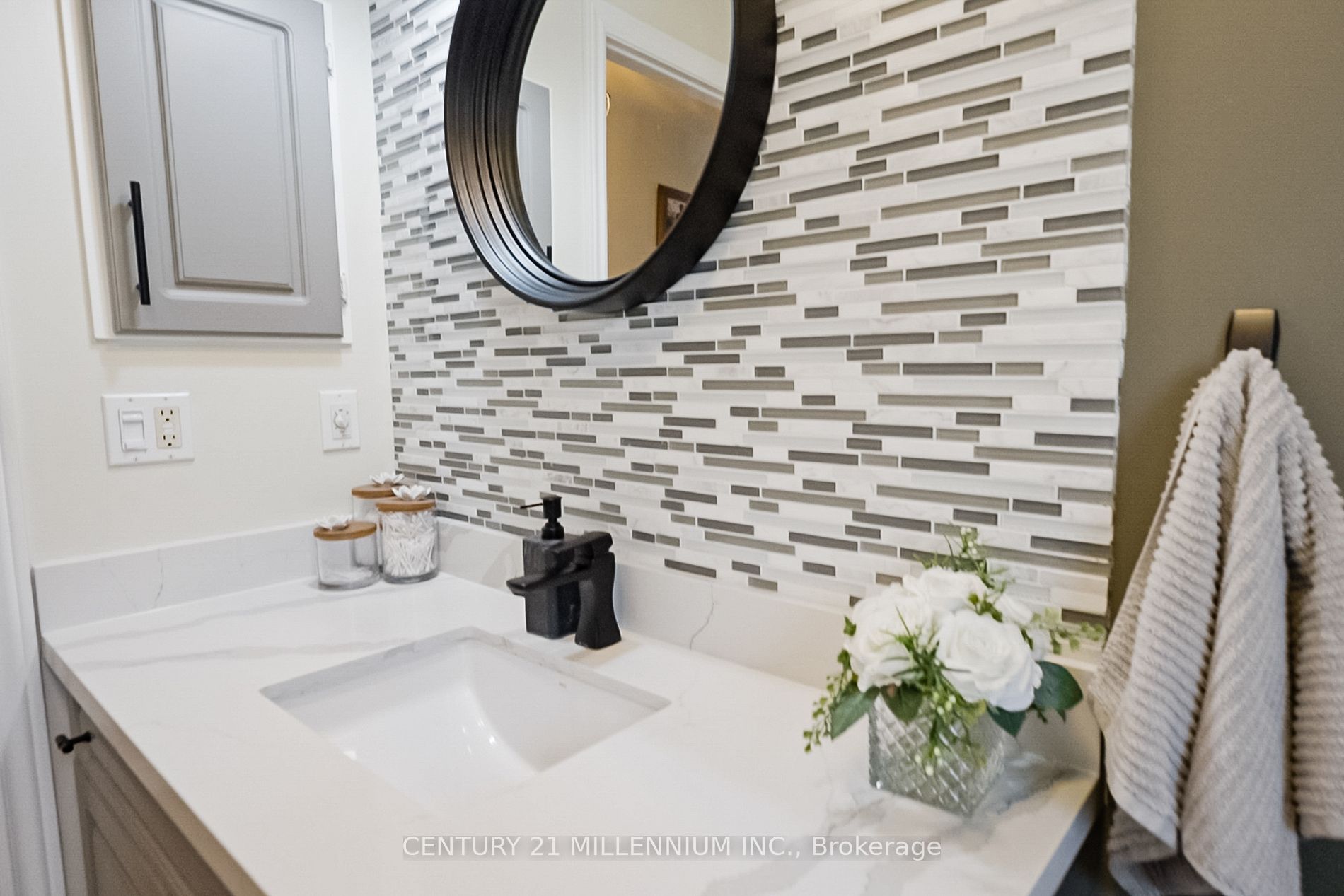 61 Pennsylvania Avenue