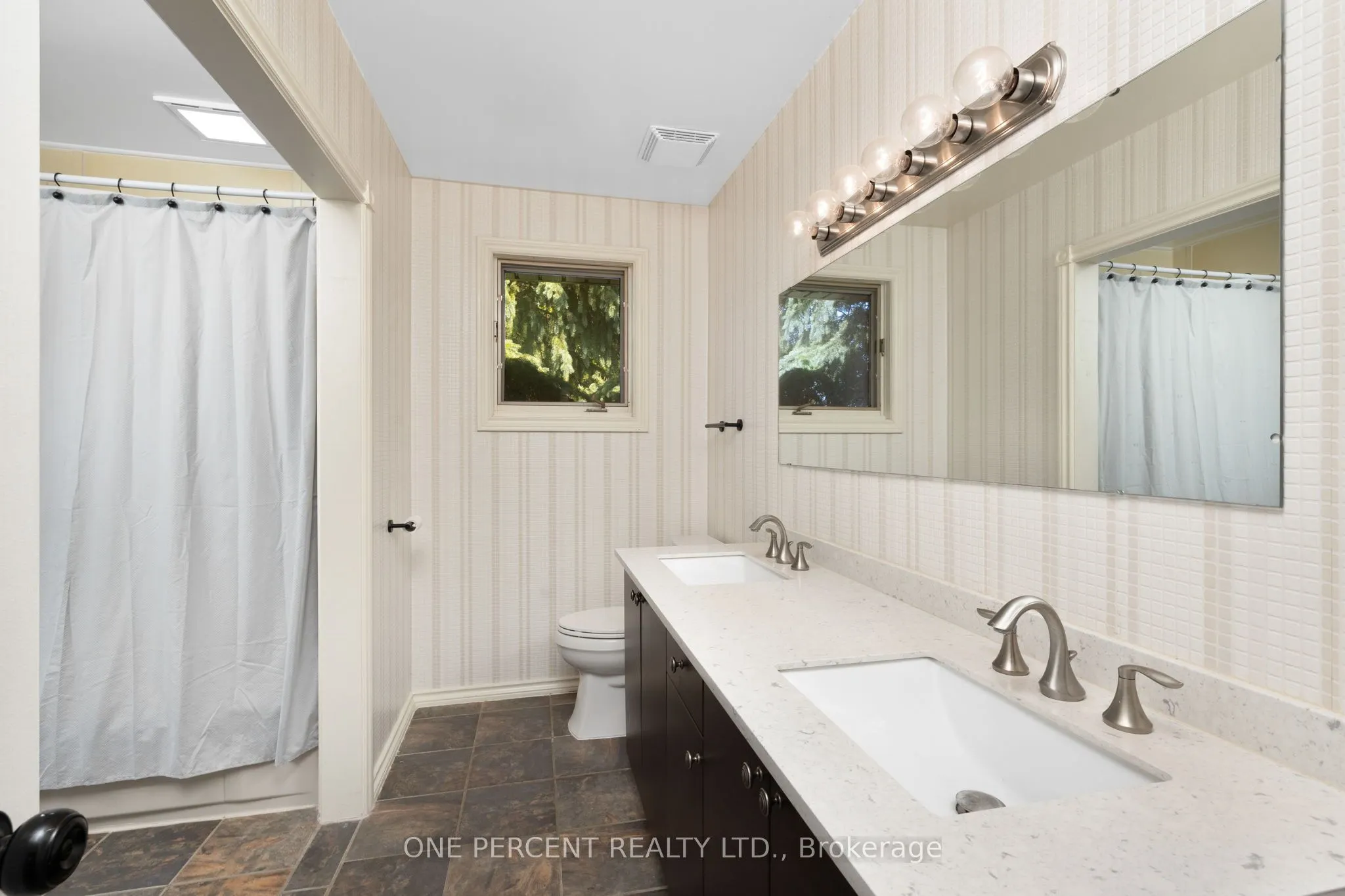 238 Robins Point Road