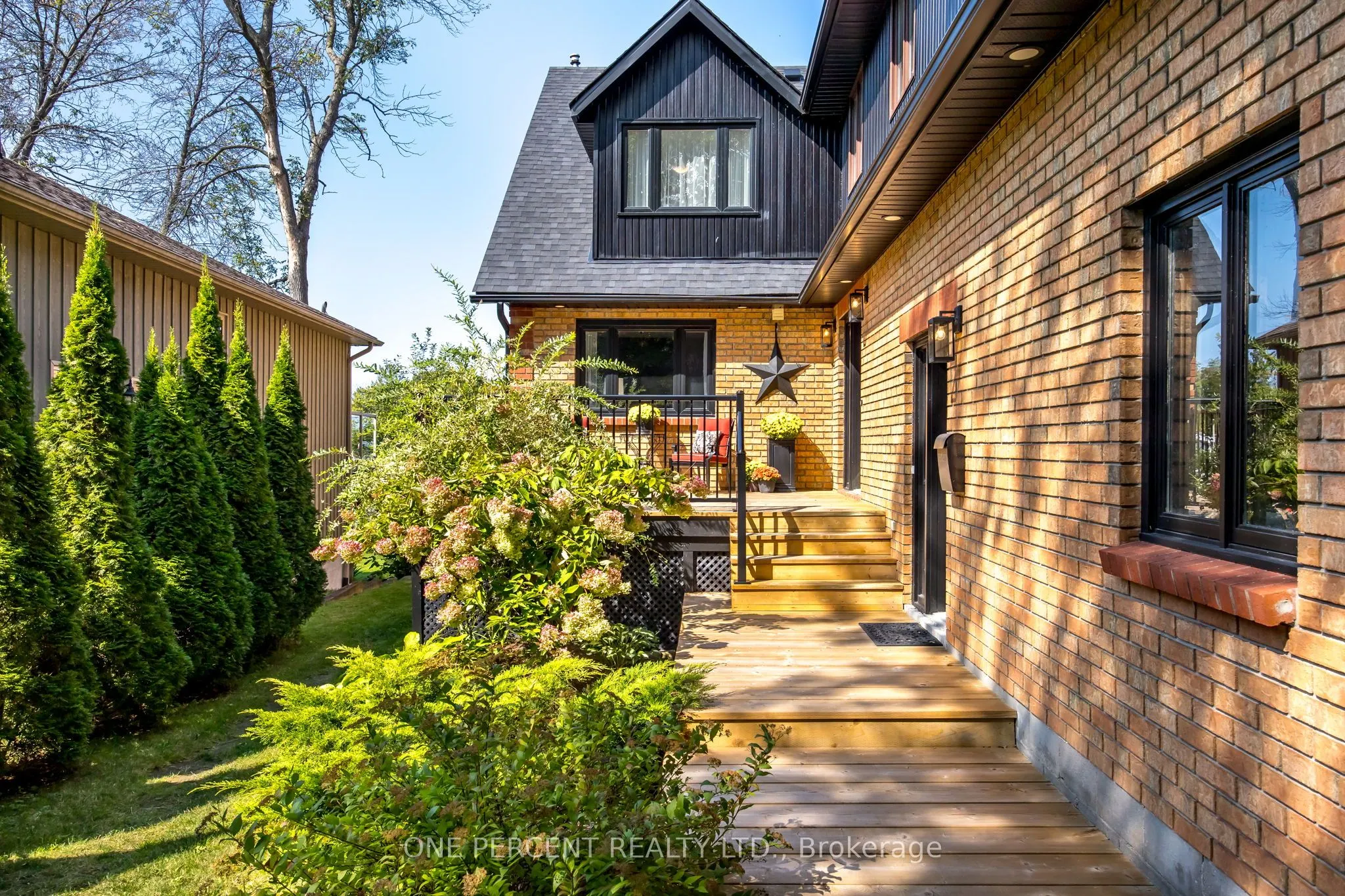 238 Robins Point Road