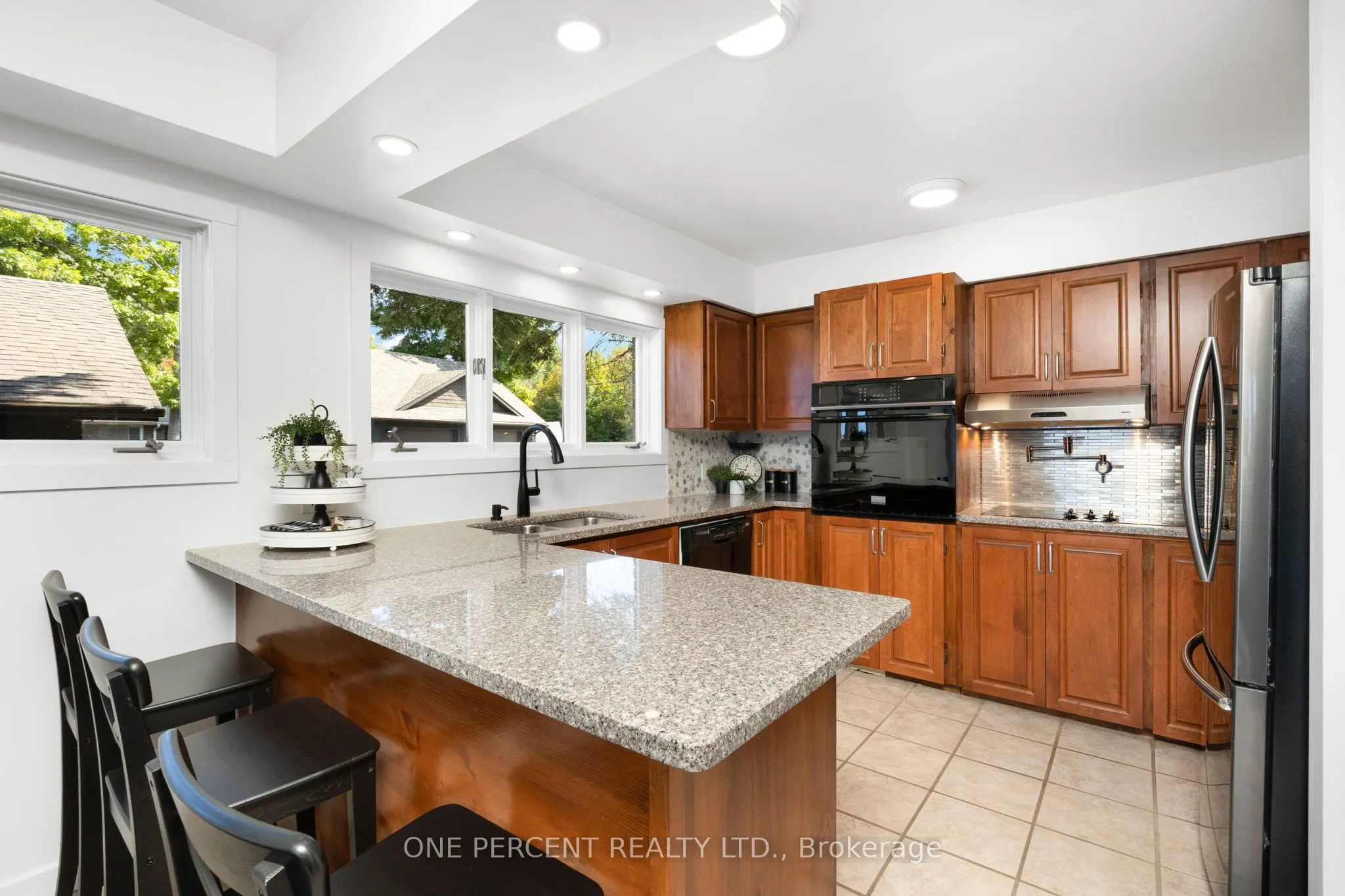 238 Robins Point Road