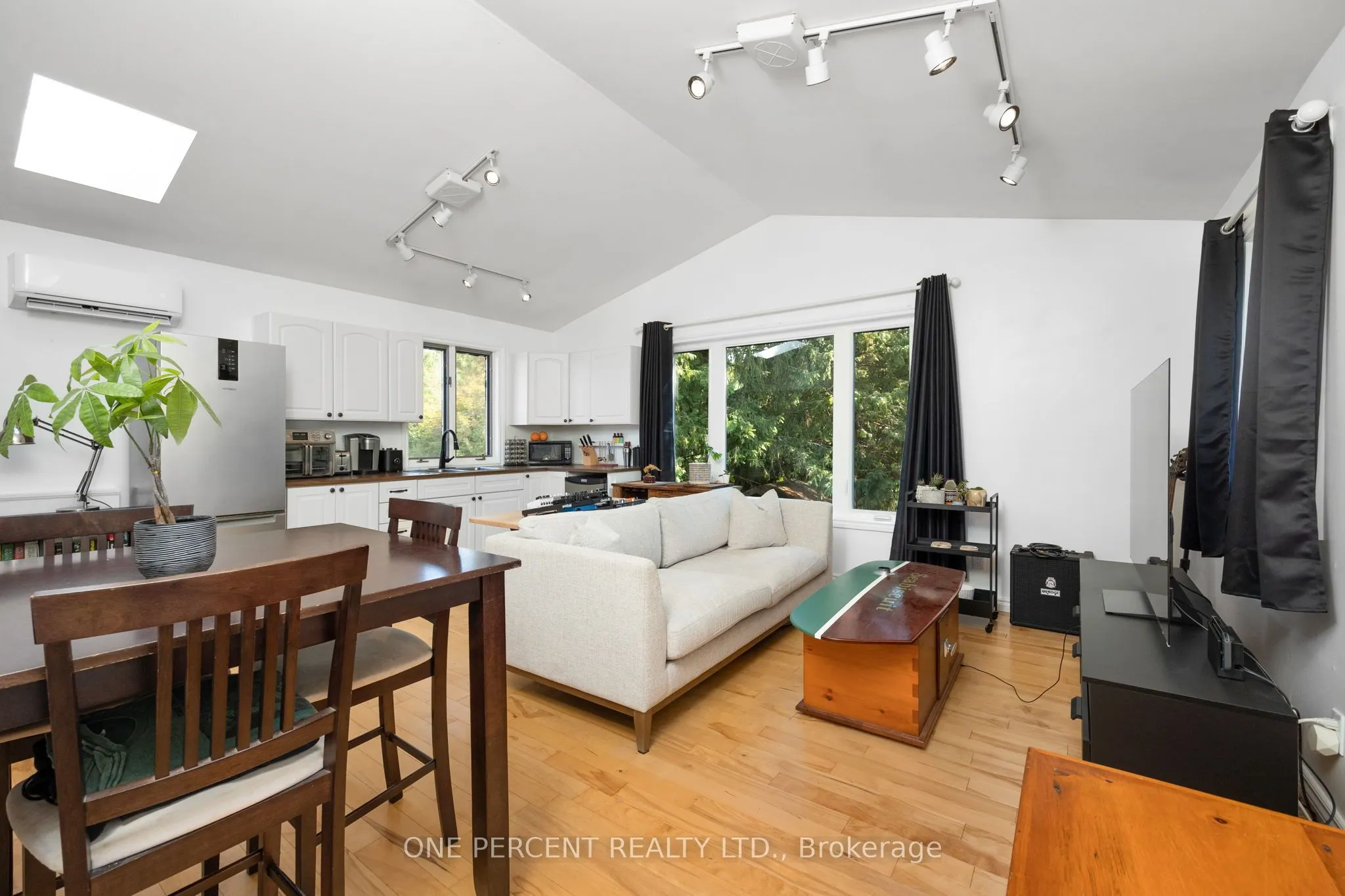 238 Robins Point Road