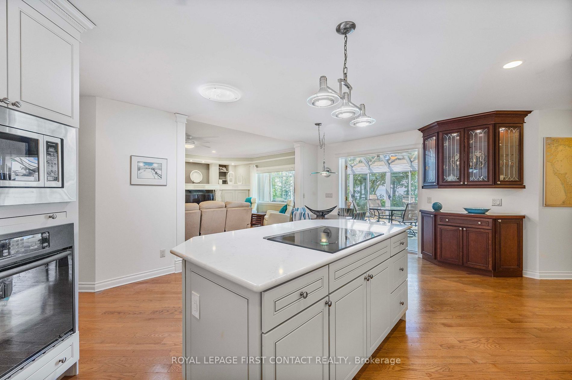 20 Tiny Beaches Road N