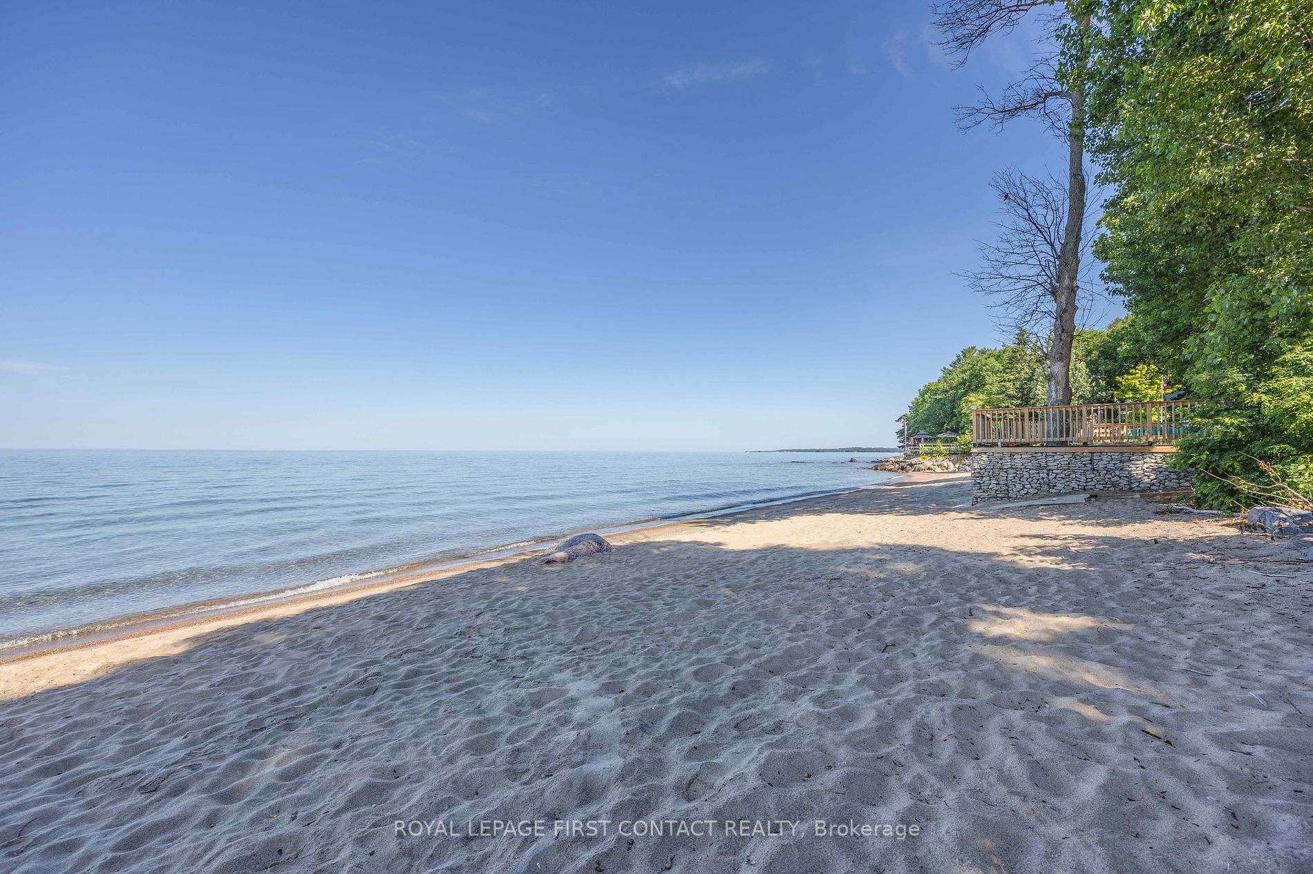 20 Tiny Beaches Road N