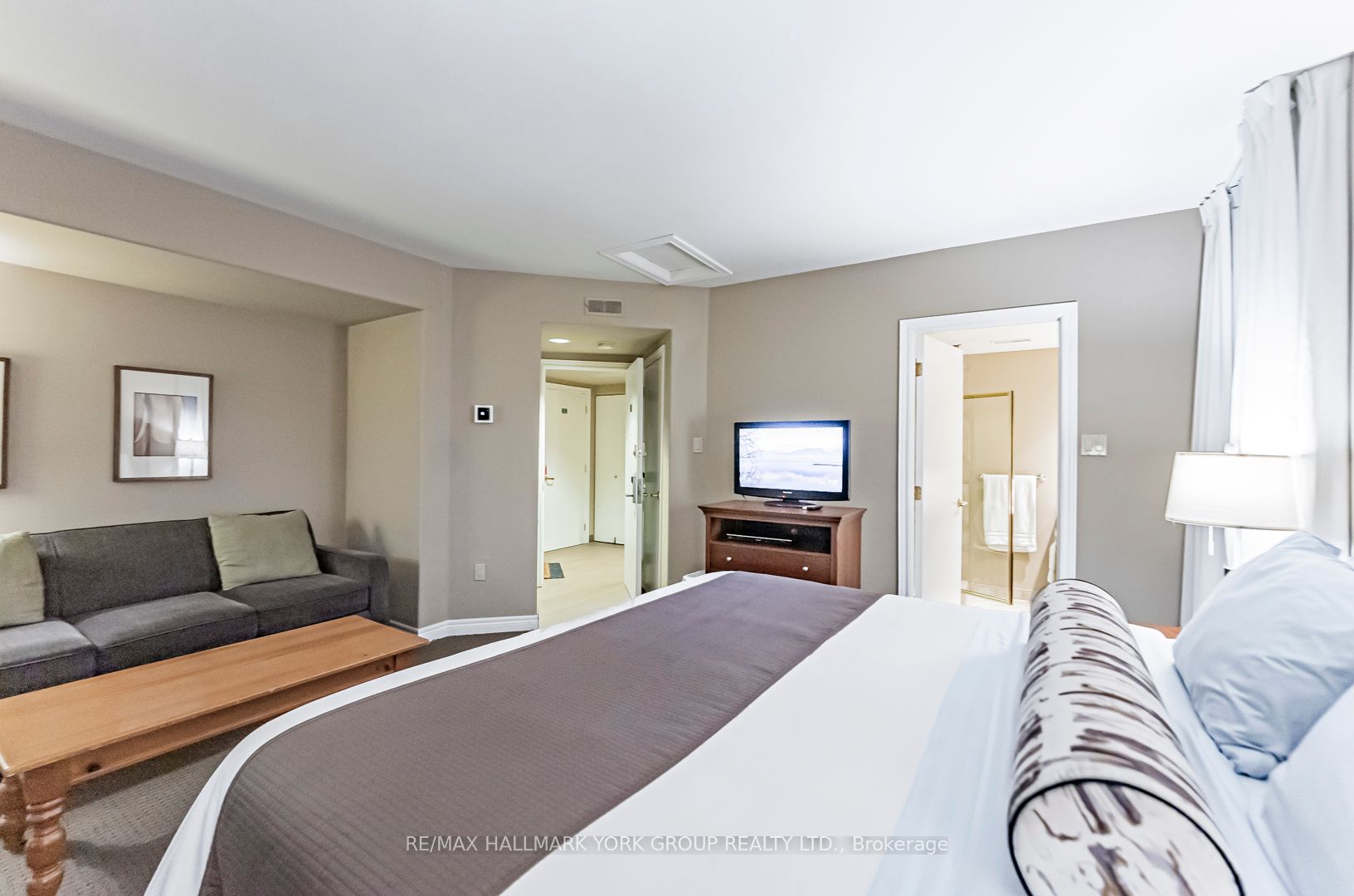 90 Highland Drive #2286