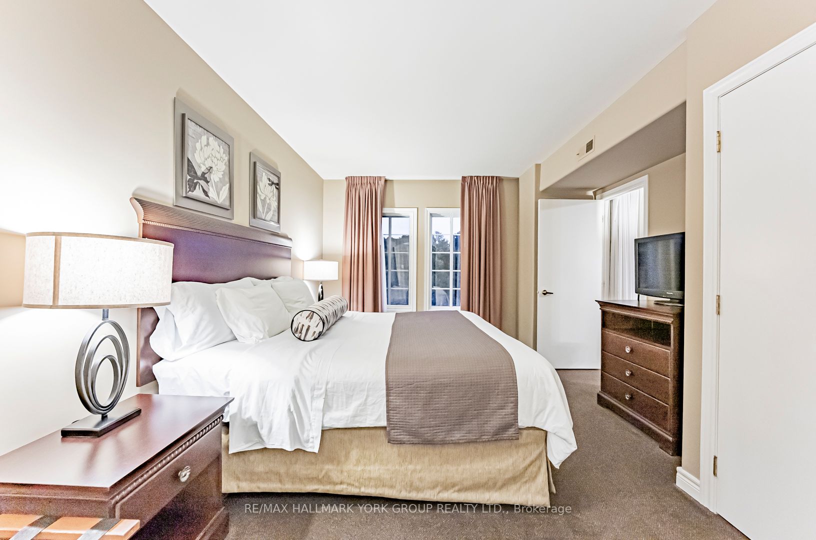 90 Highland Drive #2286