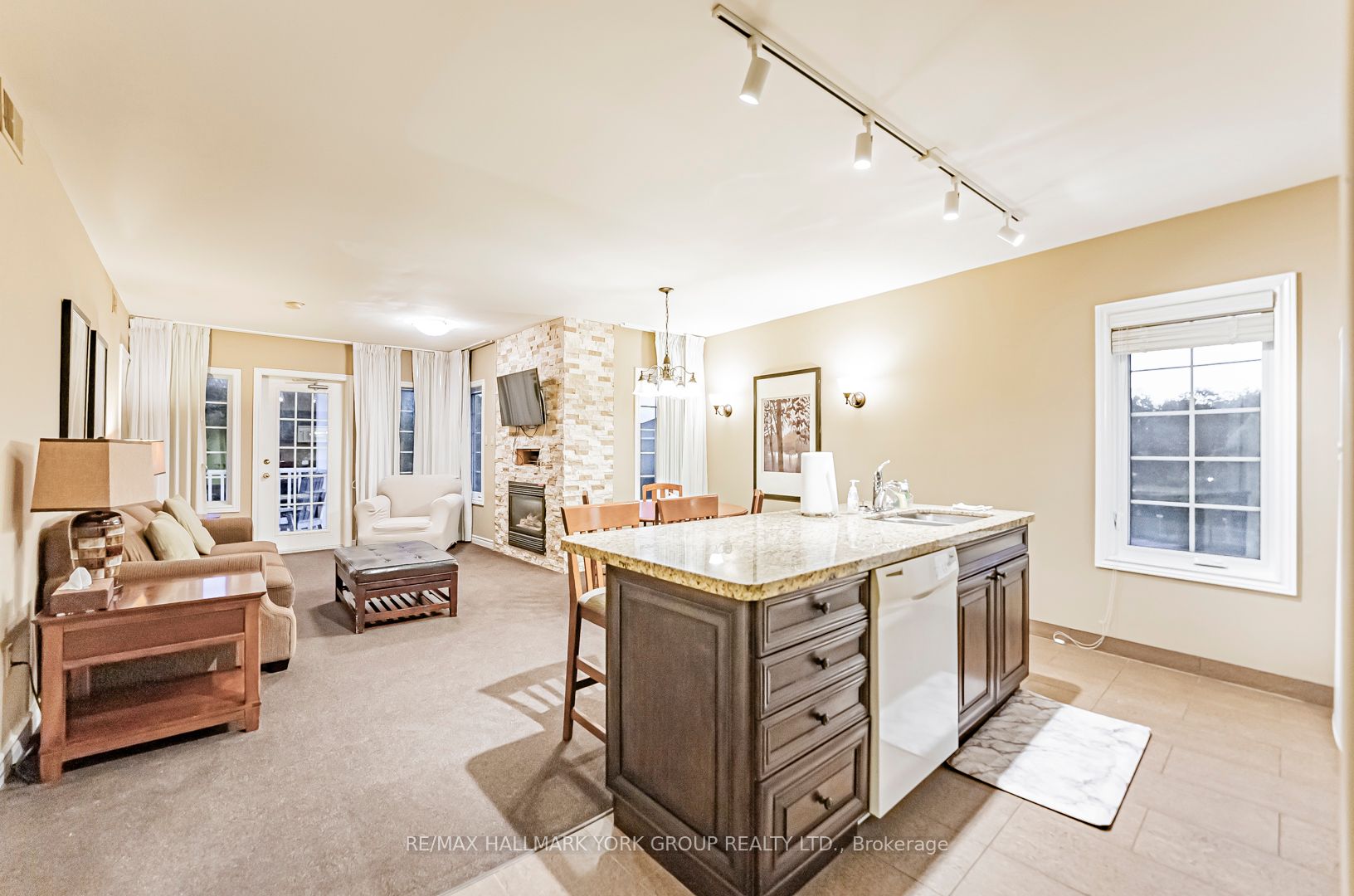90 Highland Drive #2286