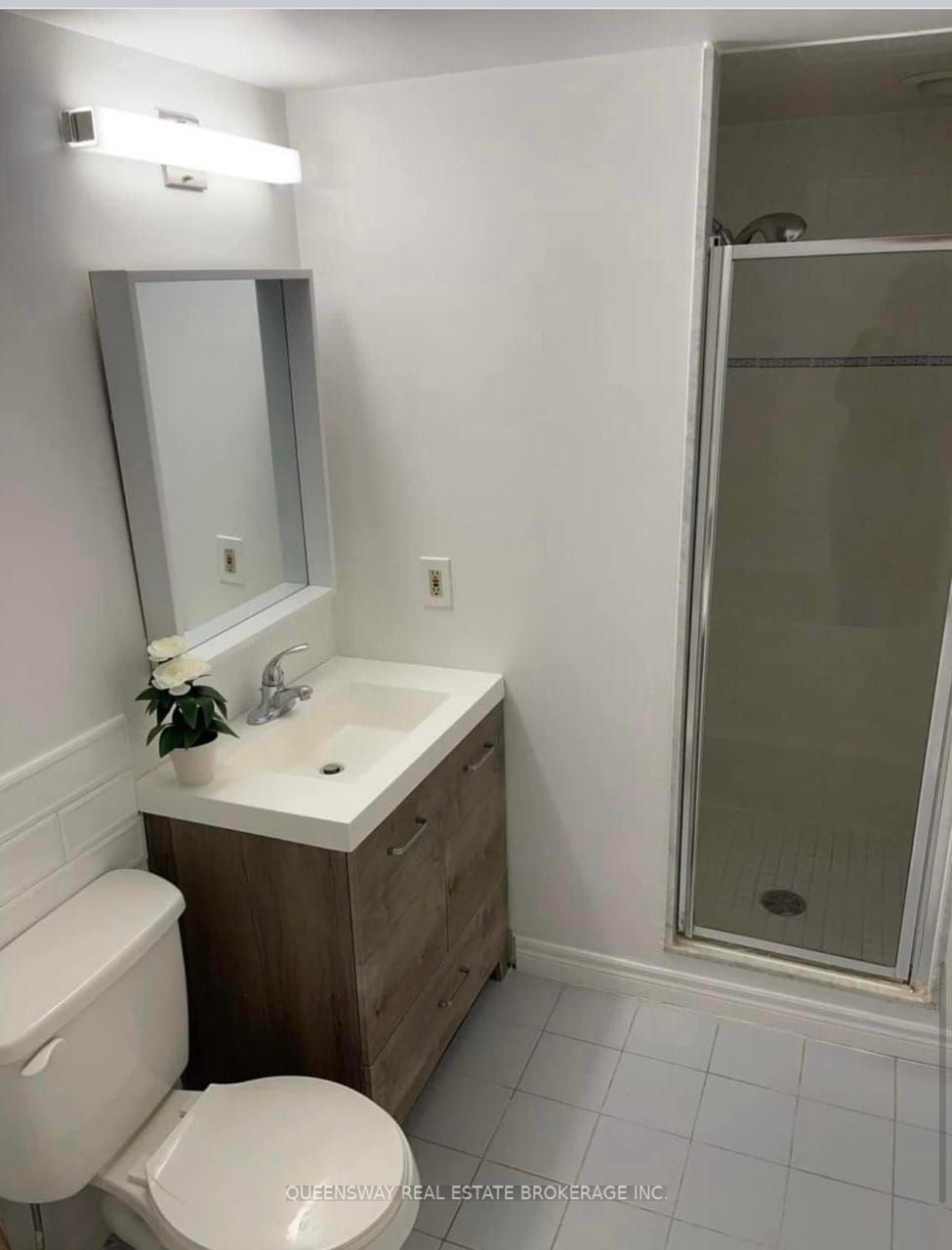 75 Ellen Street, #904
