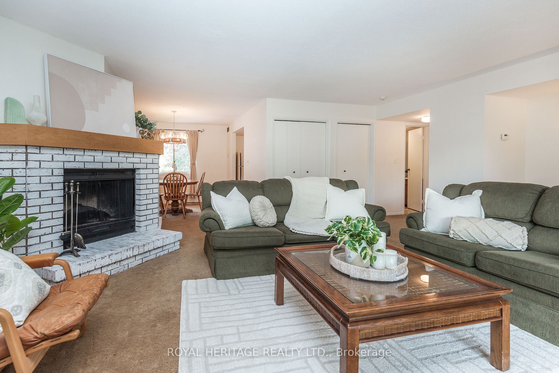 1102 Horseshoe Valley Road W, #311