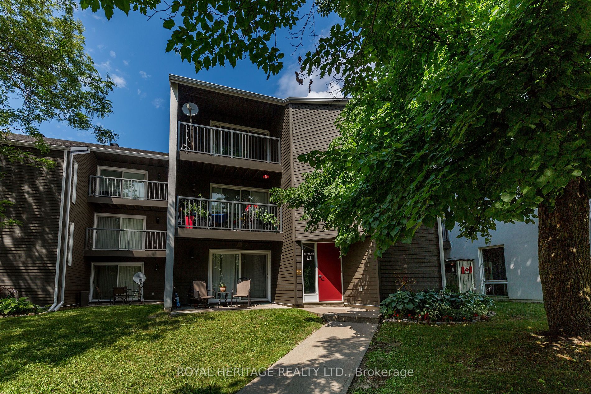 1102 Horseshoe Valley Road W, #311