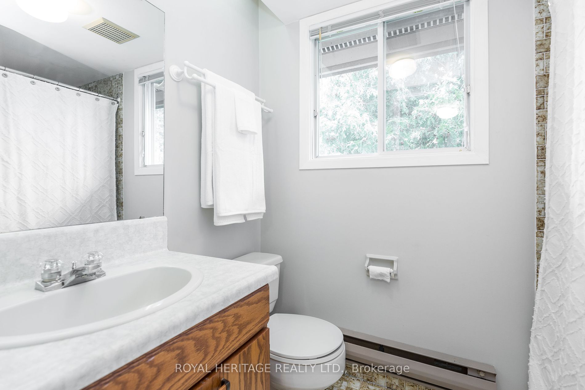 1102 Horseshoe Valley Road W, #311
