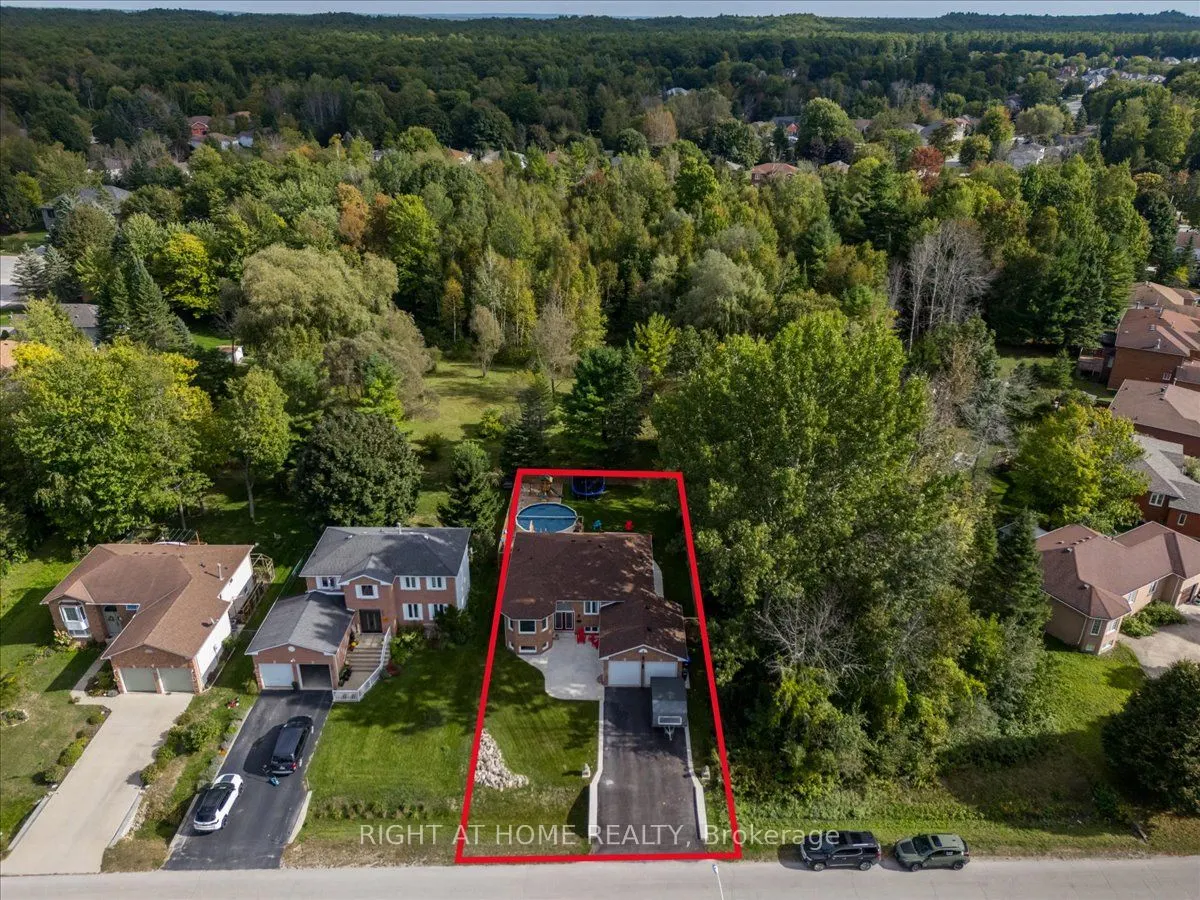 53 Royal Beech Drive