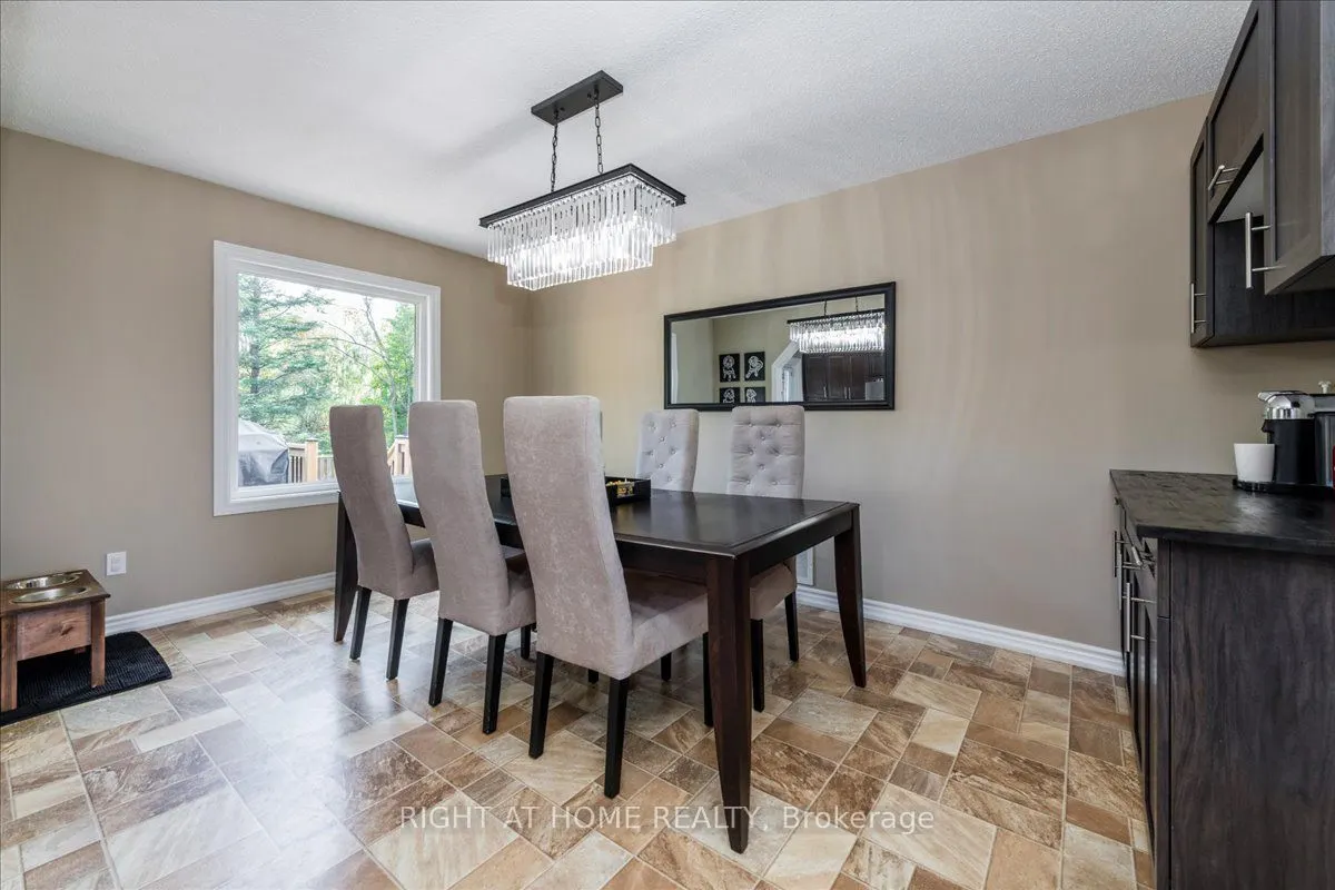 53 Royal Beech Drive