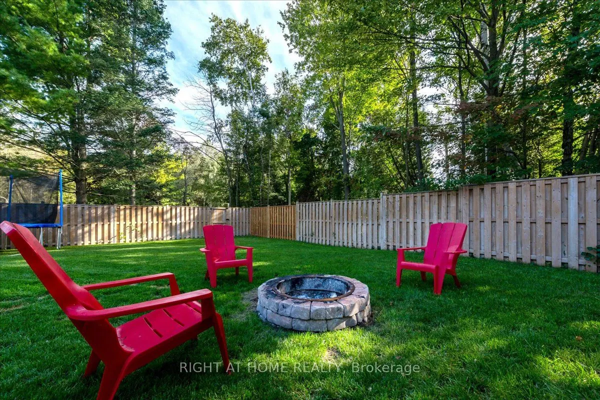 53 Royal Beech Drive