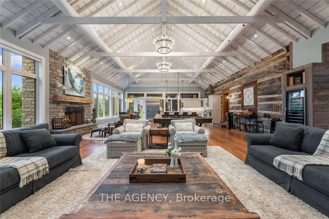 4 Buckingham Boulevard