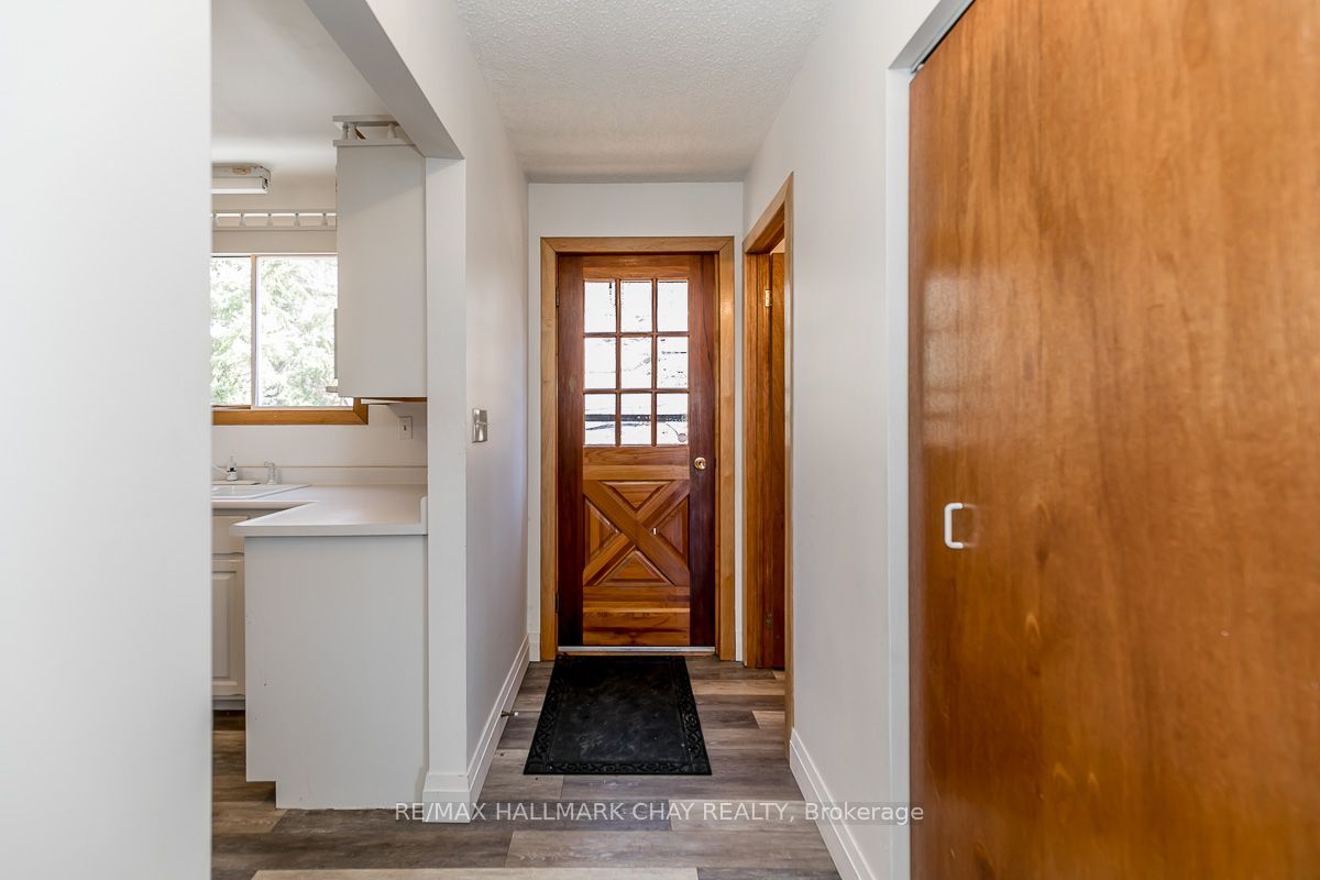 176 Farlain Lake Road E