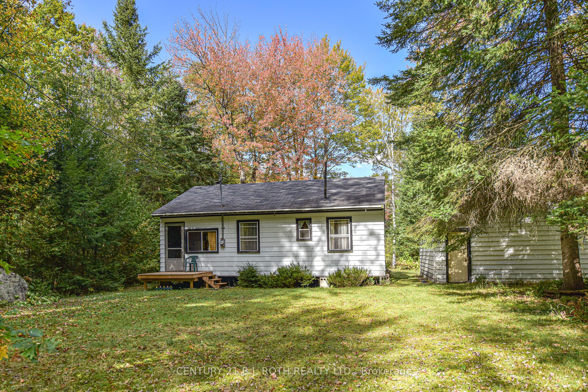 6571 Pioneer Village Lane