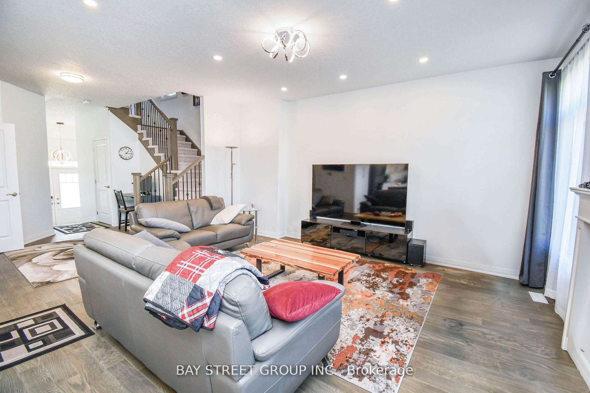 9 Copperhill Heights