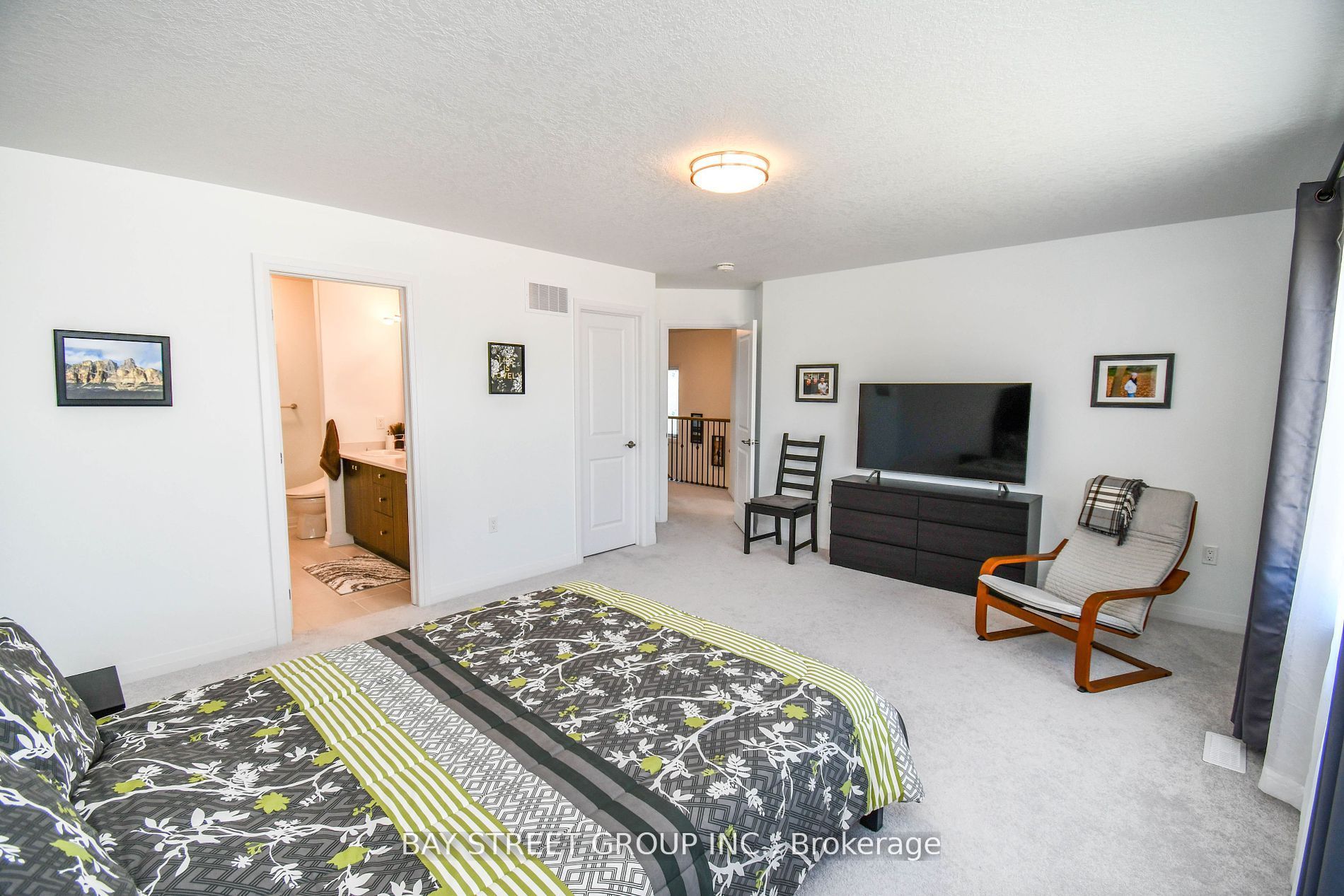 9 Copperhill Heights