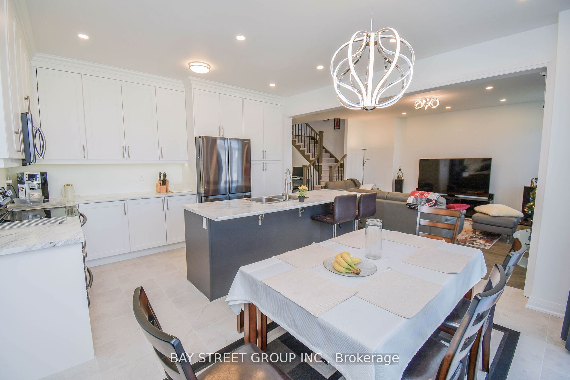 9 Copperhill Heights