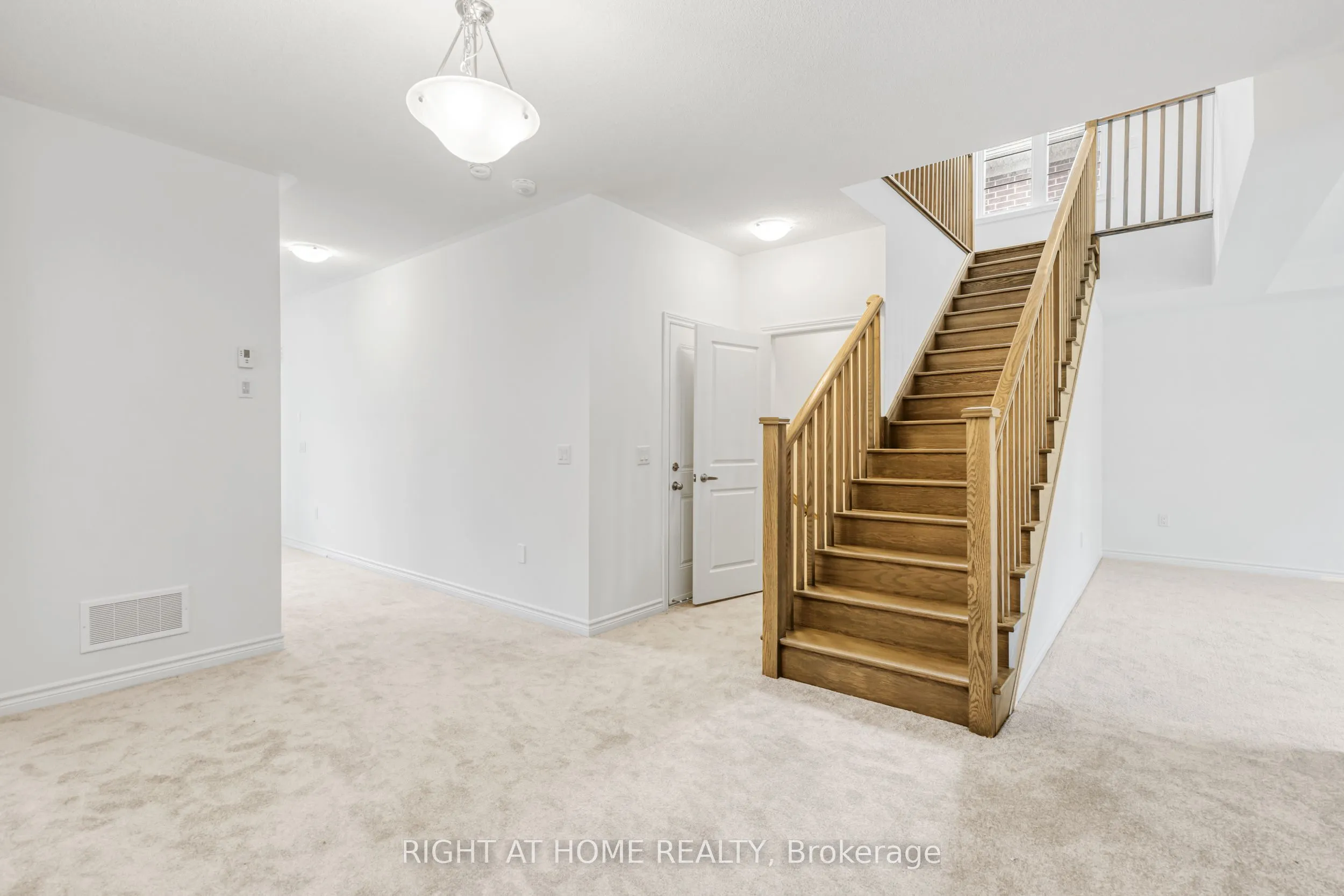 8 Daisy Street