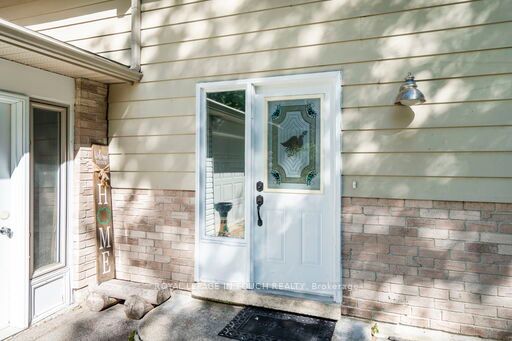 35 Dorcas Avenue