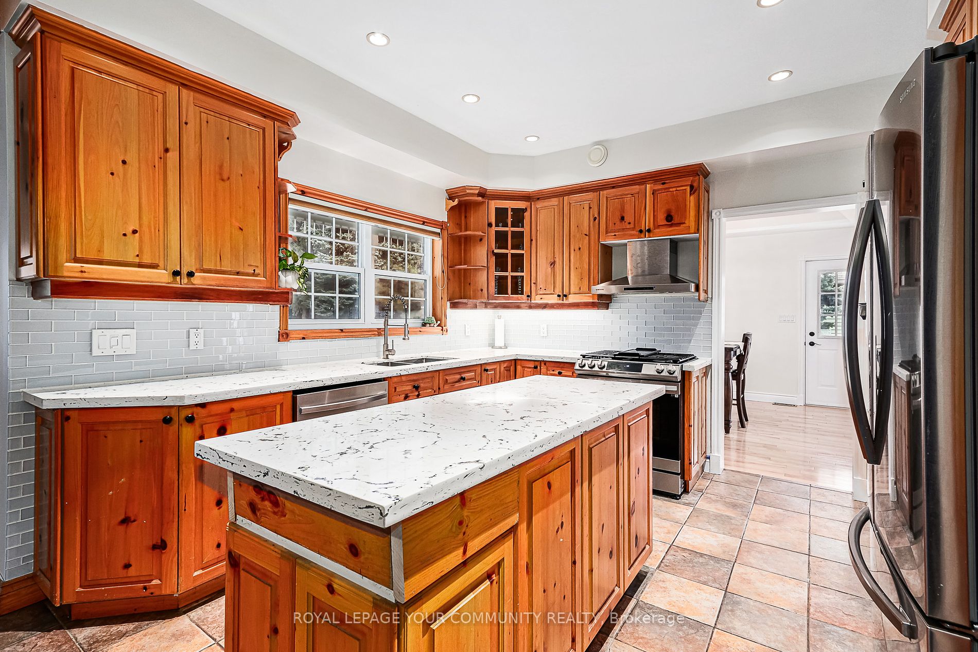 5 Deanna Drive