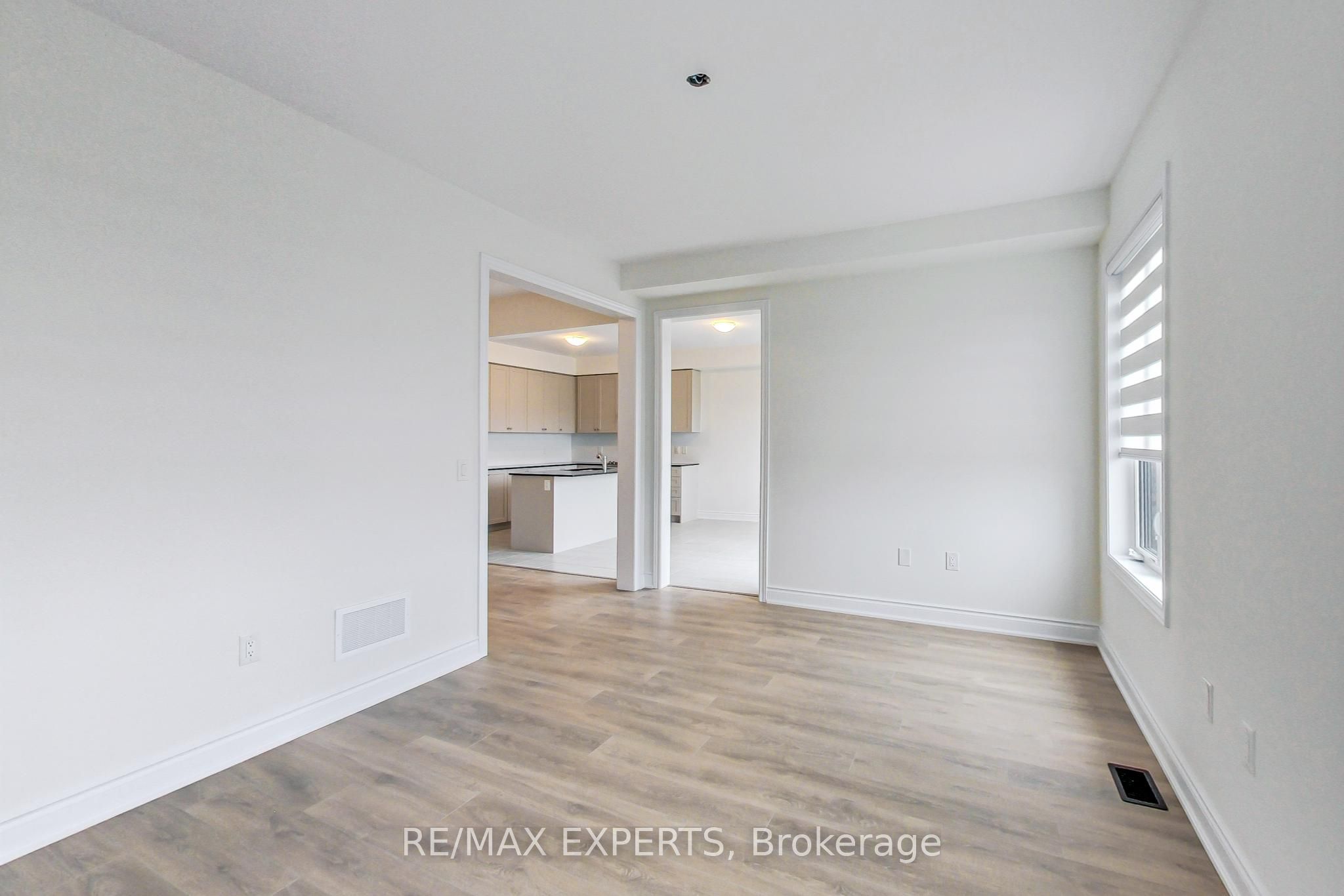 11 Union Boulevard