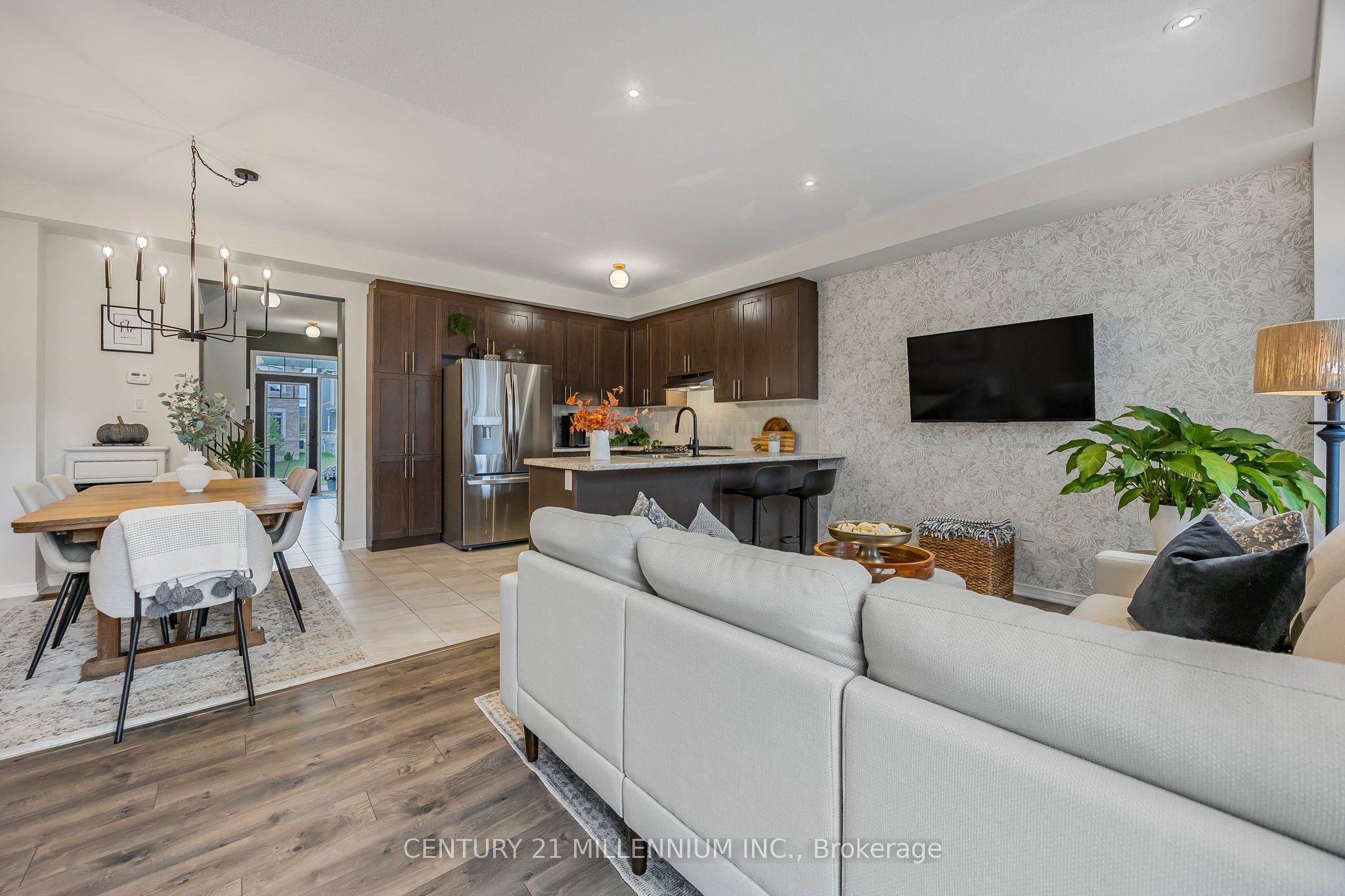25 Kirby Avenue