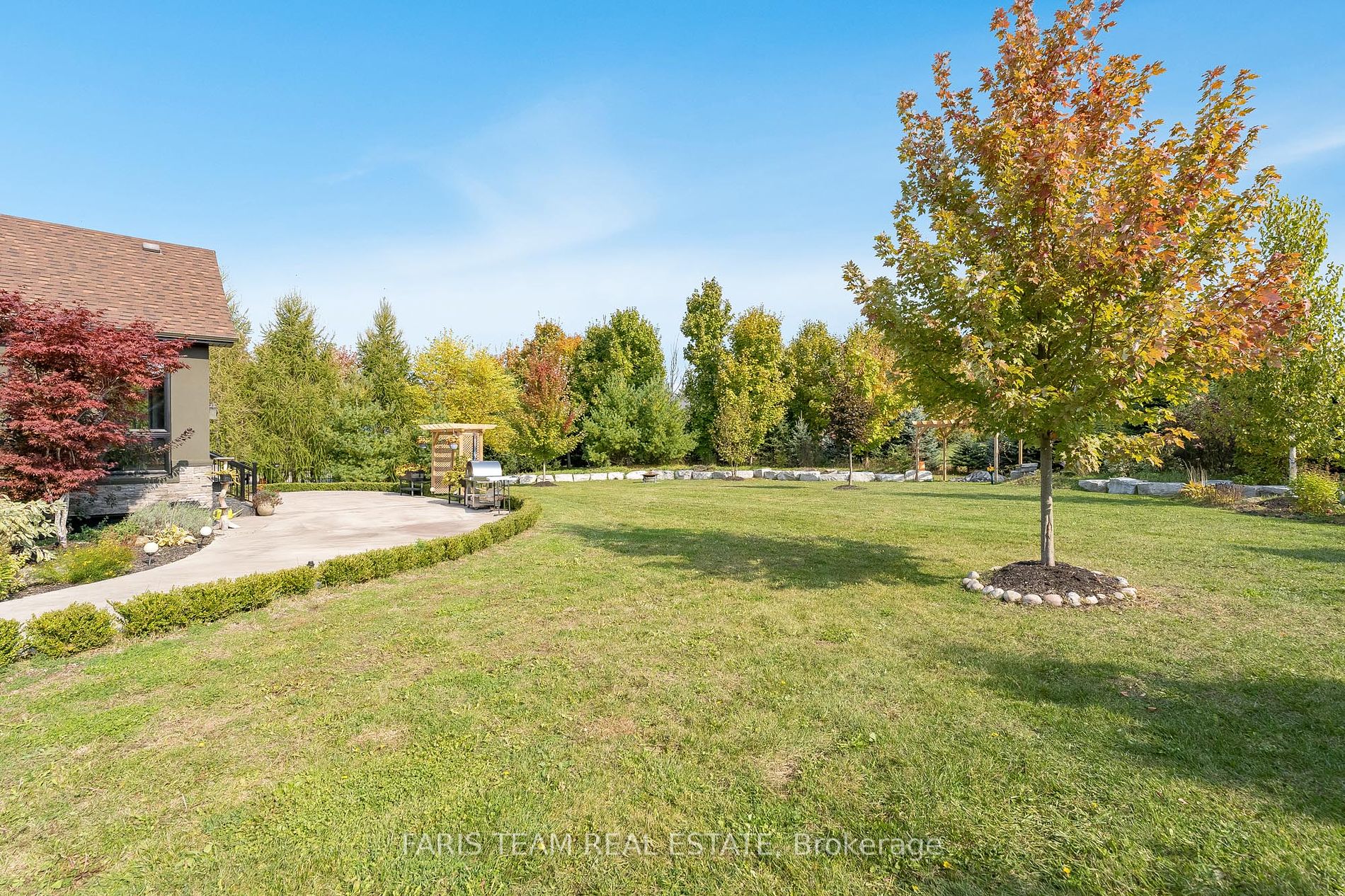 158 Mennill Drive