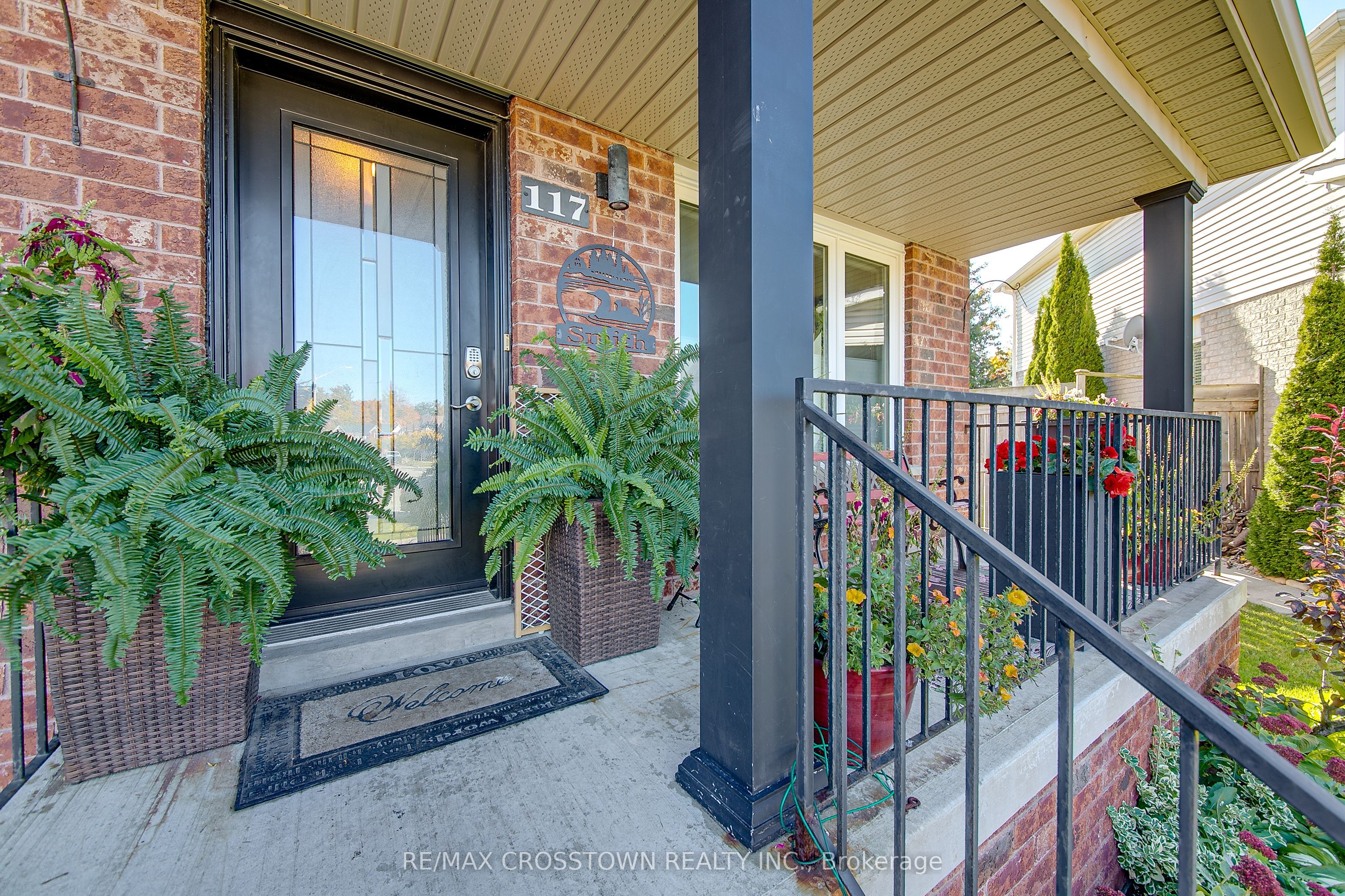117 Bentley Crescent