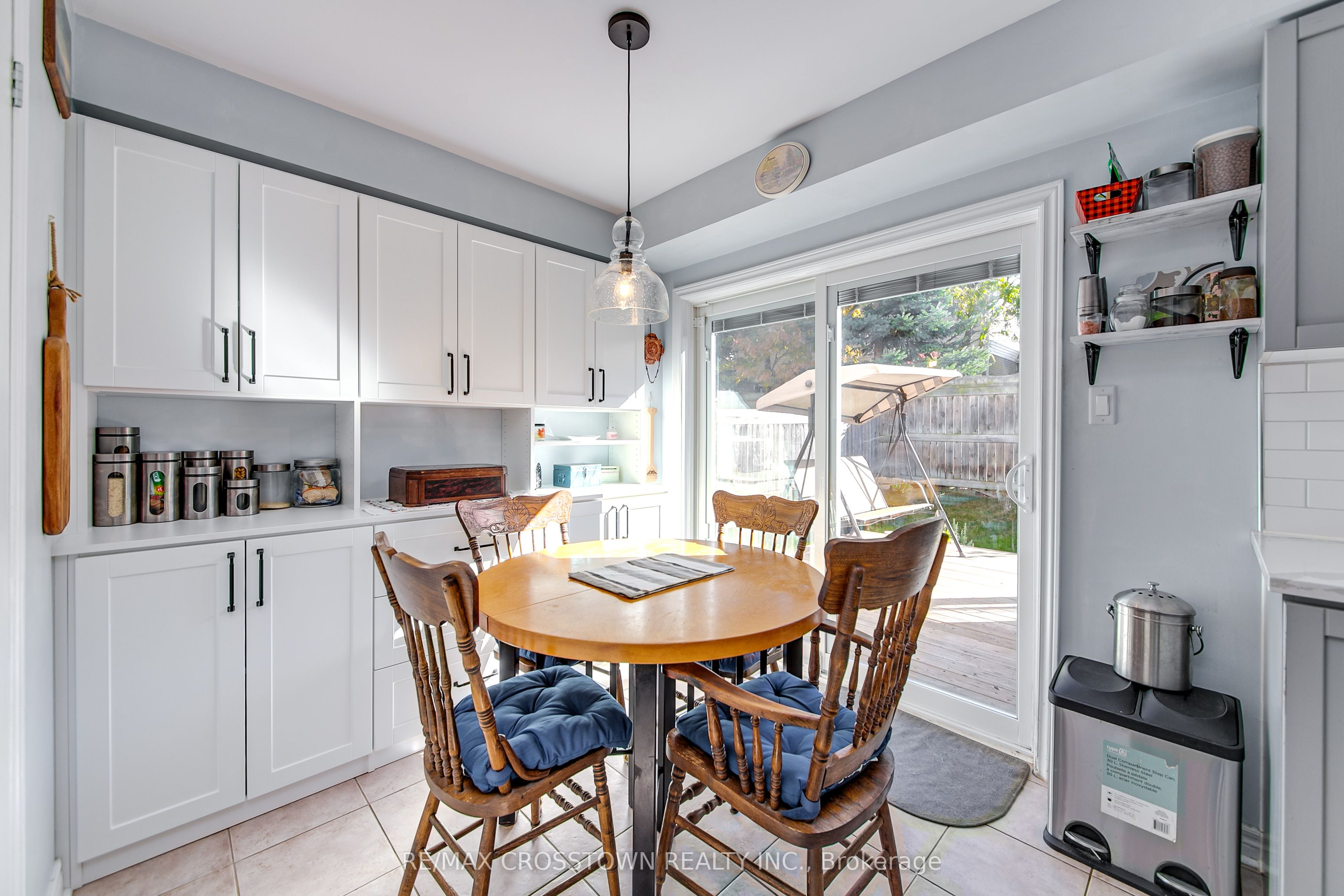 117 Bentley Crescent